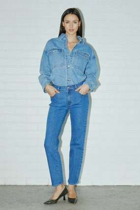 Lightweight Feel 95 Stovepipe Liliana Blue Slim Mid Rise Denim Jean