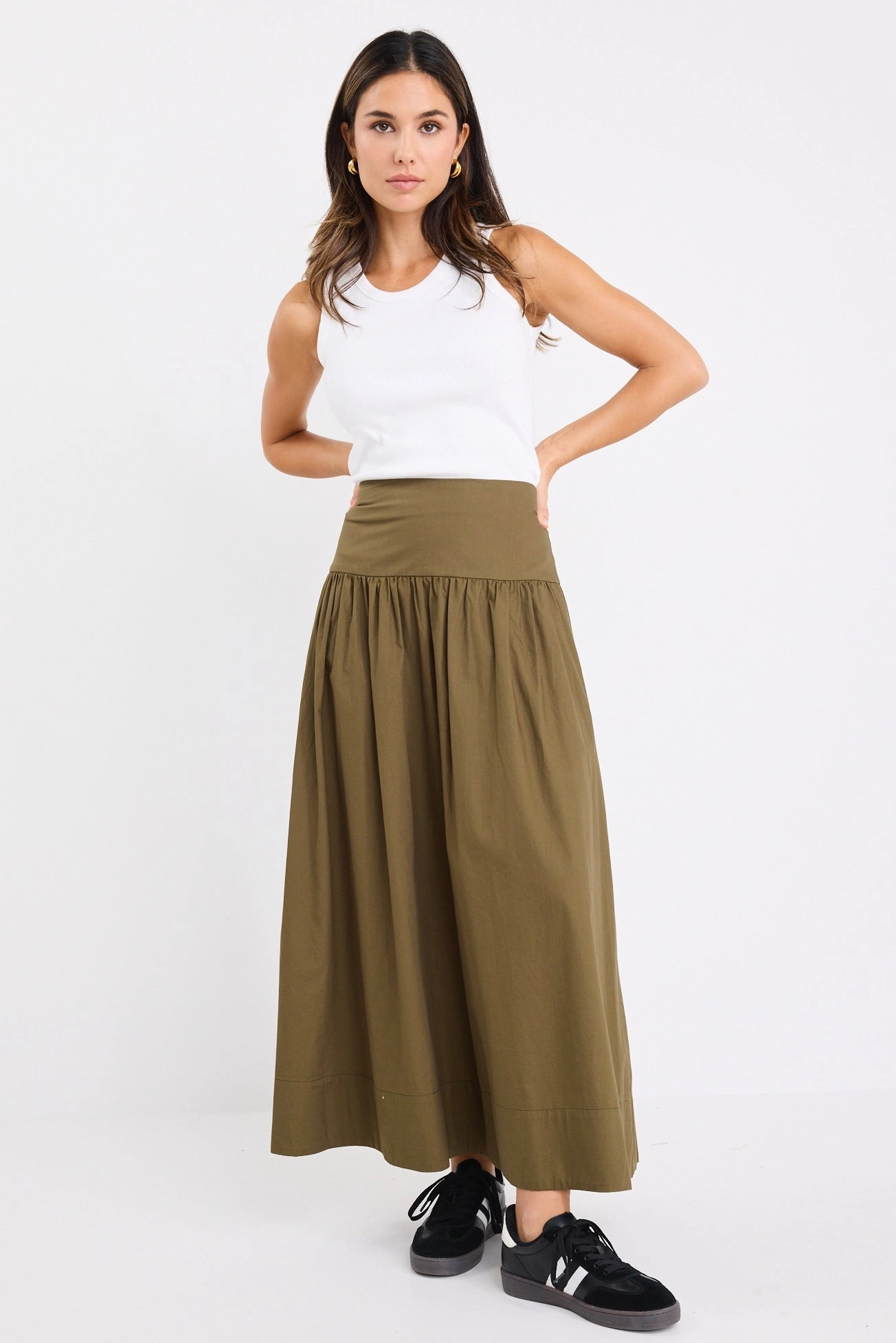 Style Innovation Flexible Material Affinity Khaki Cotton Shirred Back Tiered Maxi Skirt