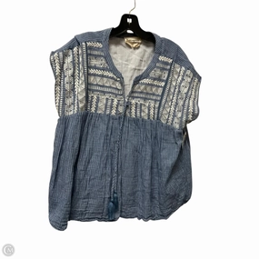 Top Short Sleeve By Savanna Jane In Blue & White, Size: 1x MultiPly Fabric Relaxed Comfort Wear