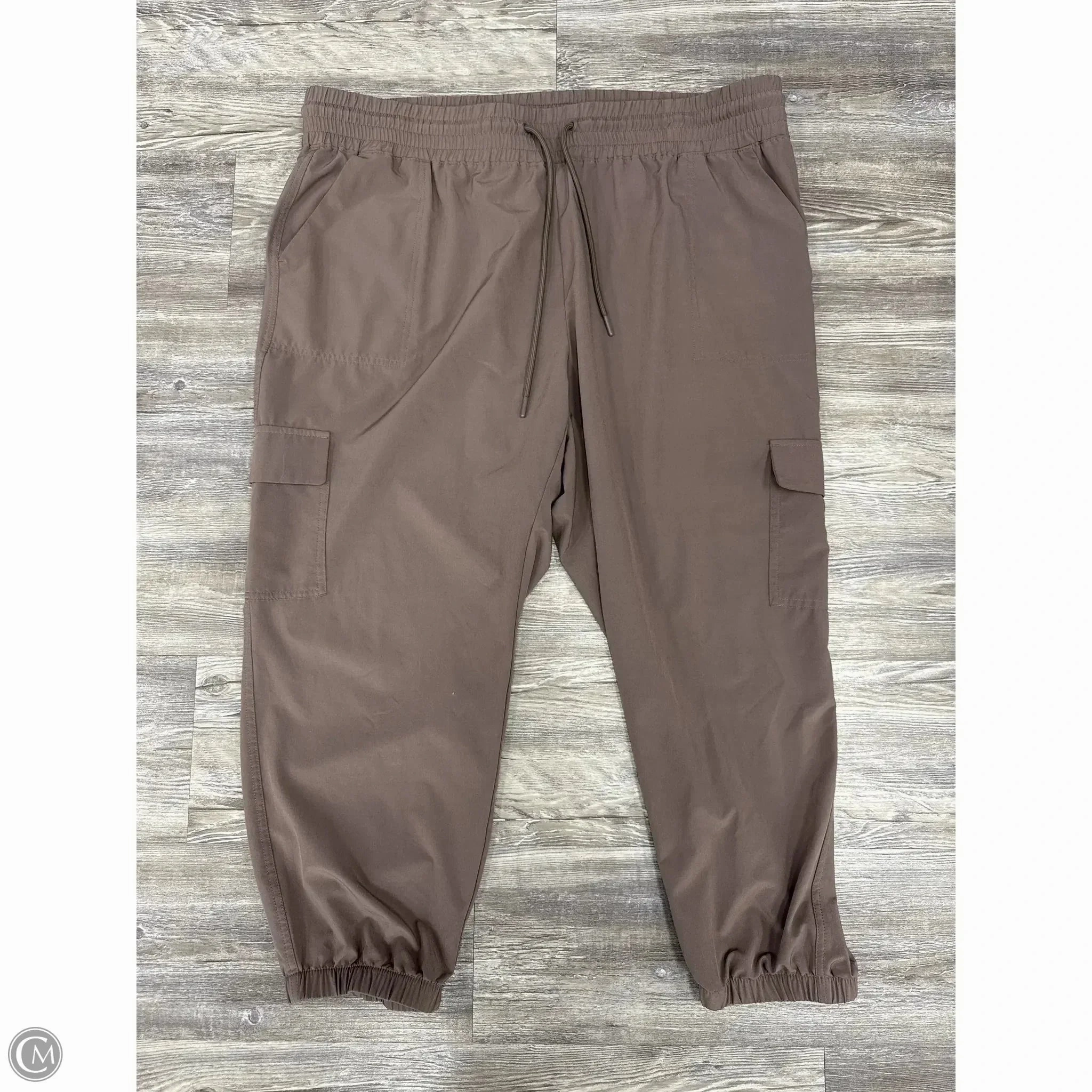 MoistureWicking Athletic Pants By Old Navy In Taupe, Size: 2x