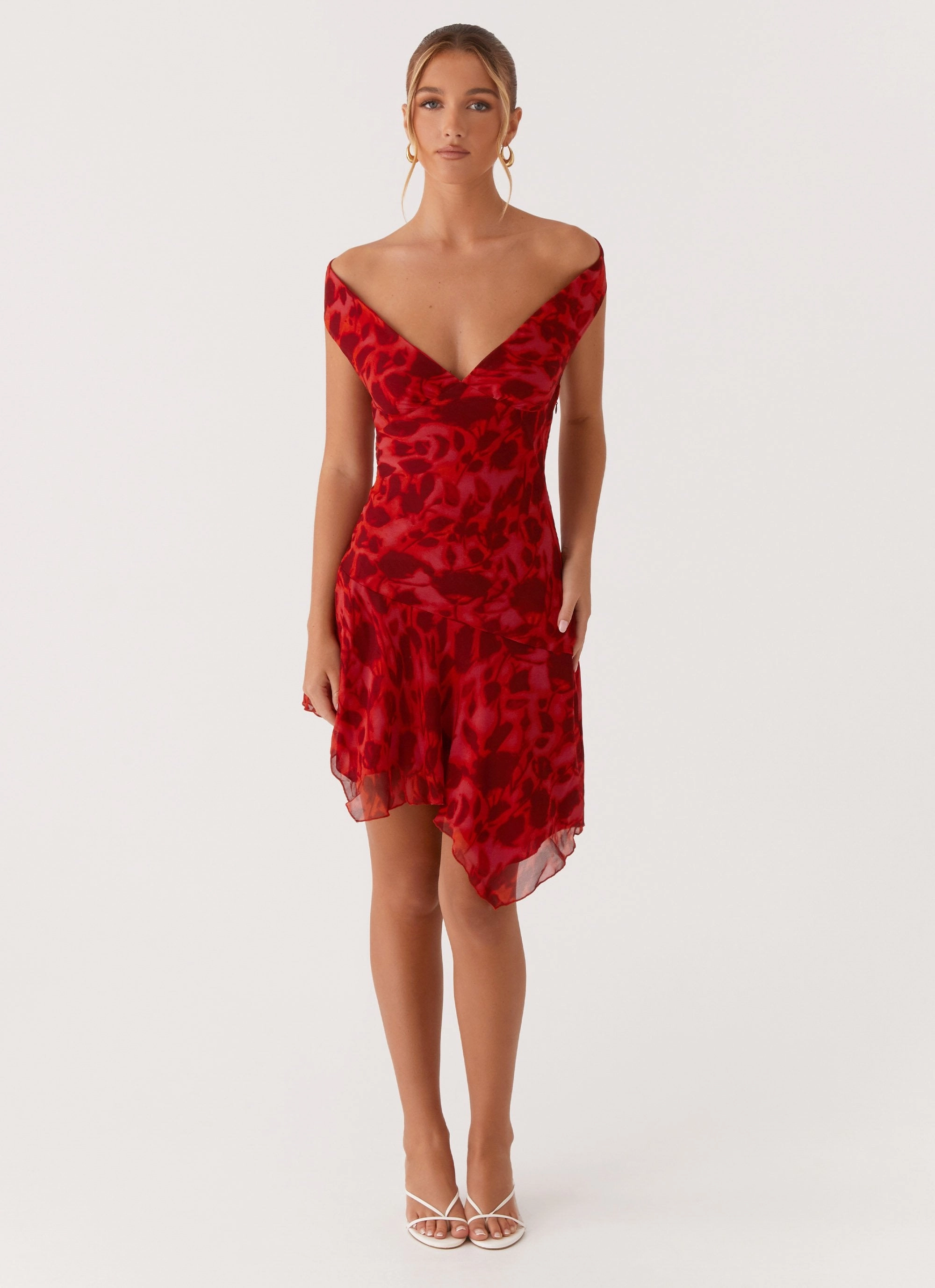 Subtle Elegance Alma Mini Dress - Deep Red Floral