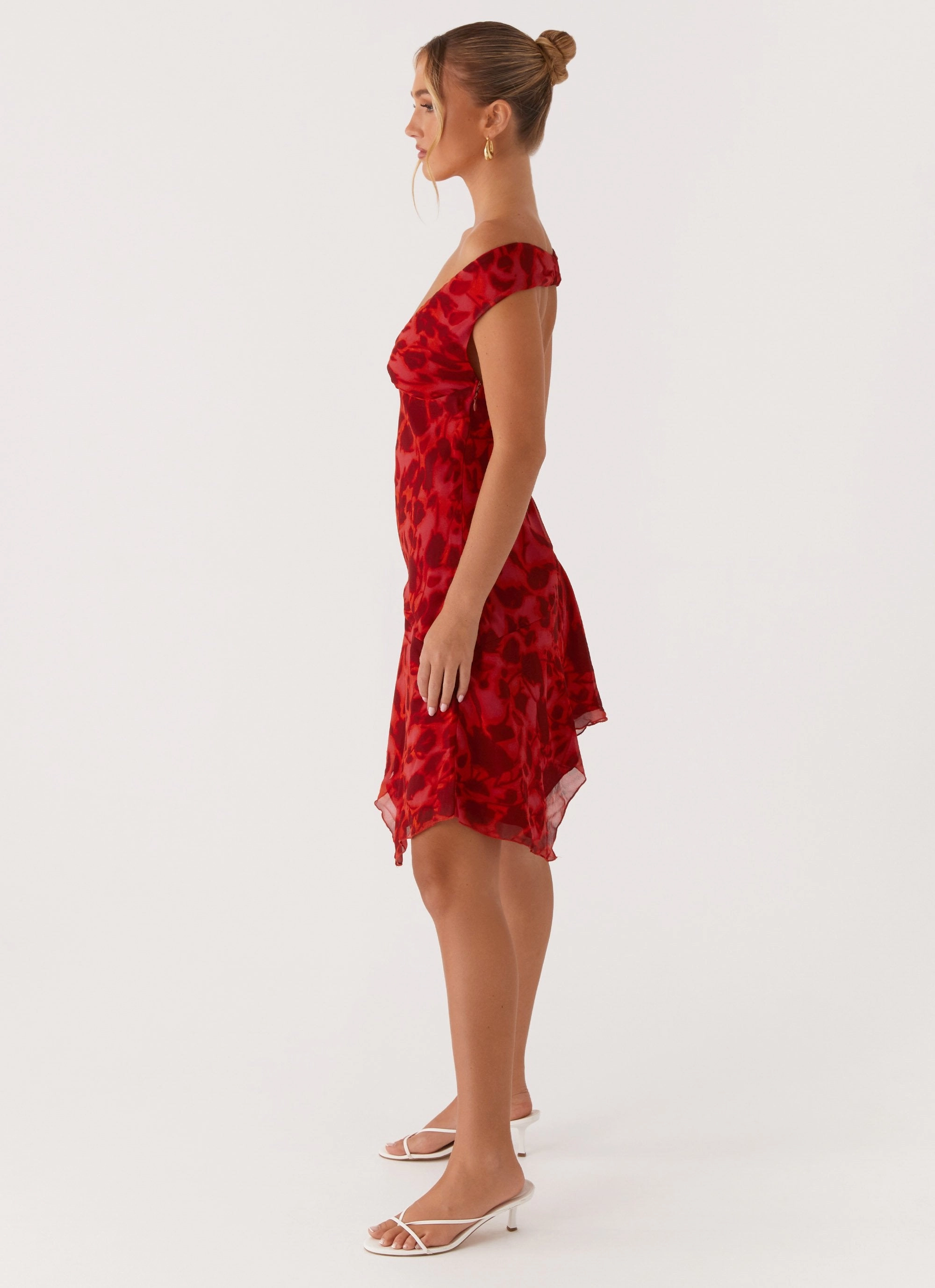 Hot Now Designer-Label Alma Mini Dress - Deep Red Floral