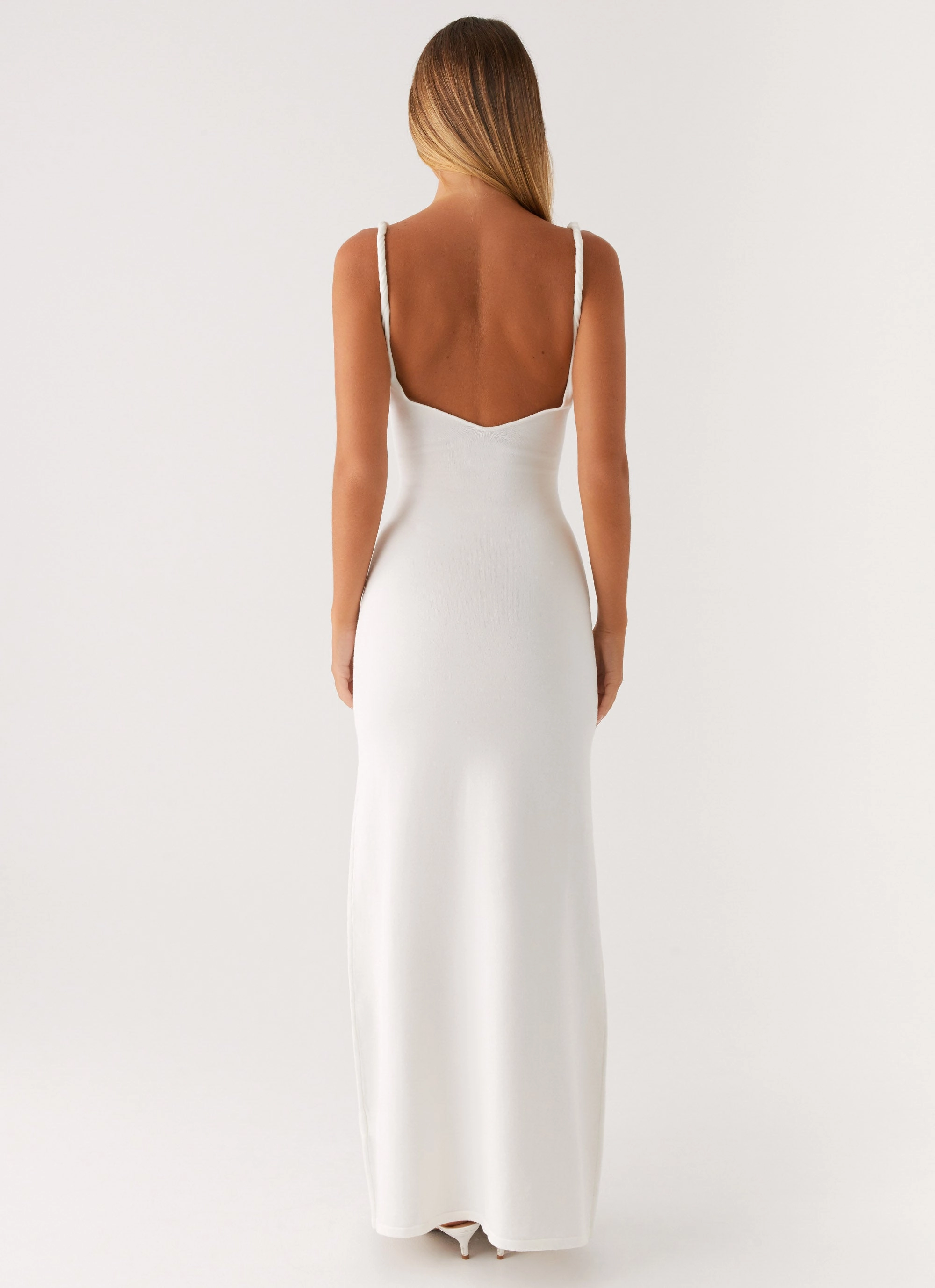 Elegant Detail Anastasia Maxi Dress - Ivory