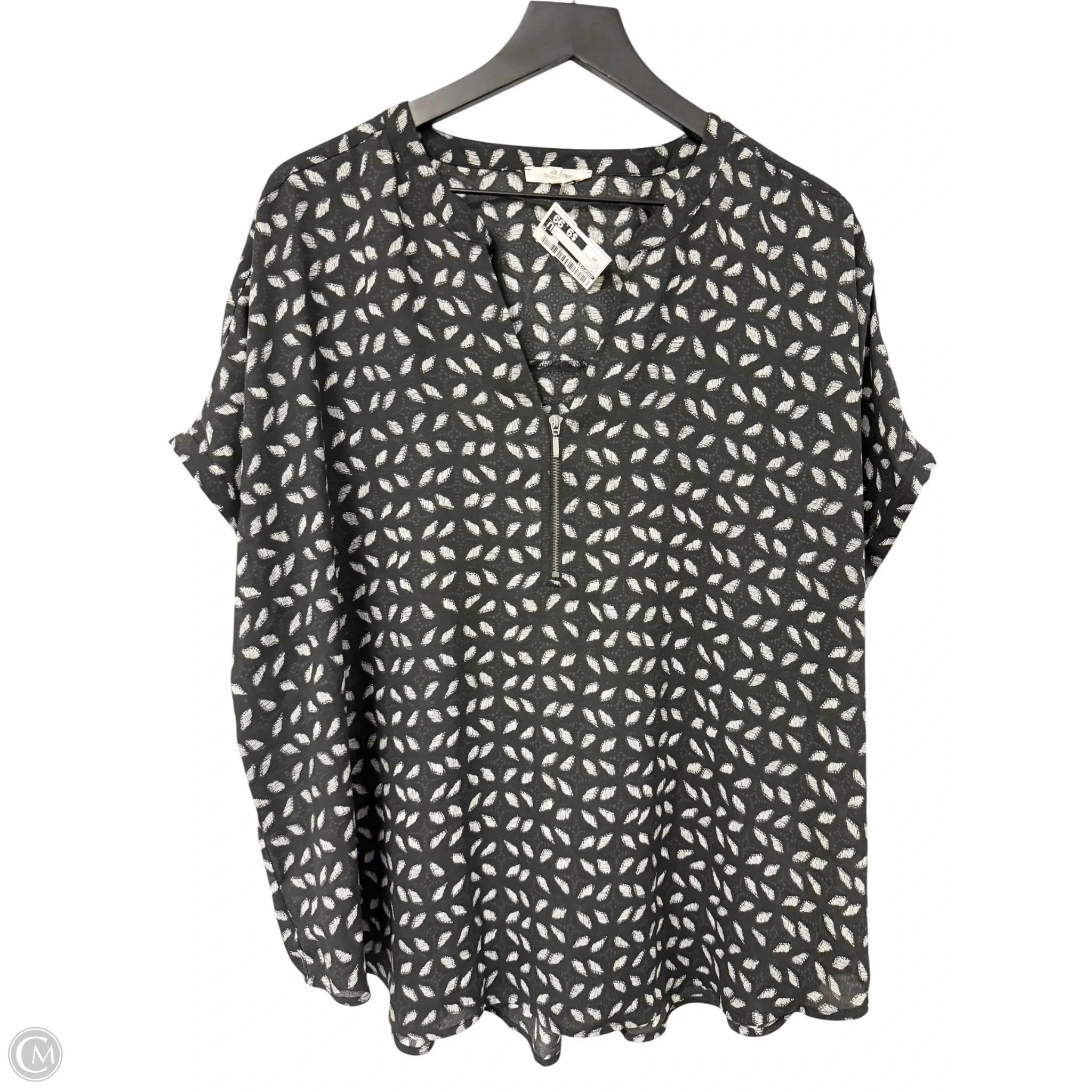 Top Short Sleeve By Maurices In Black, Size: 2x Daily Style Trend