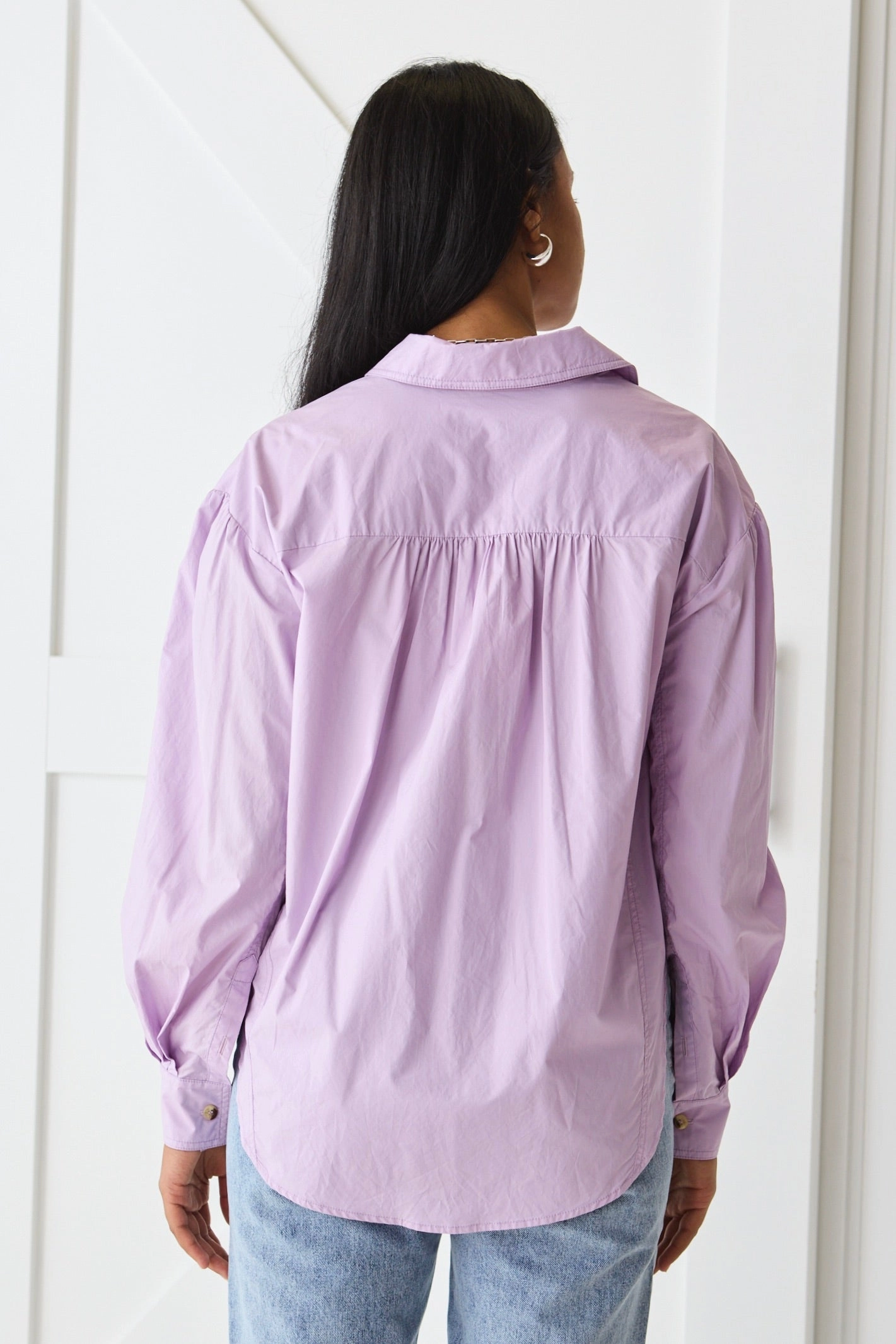 Double Stitched Seams CompressionSupportWeave Breezy Lilac Poplin Drop Shoulder LS Shirt