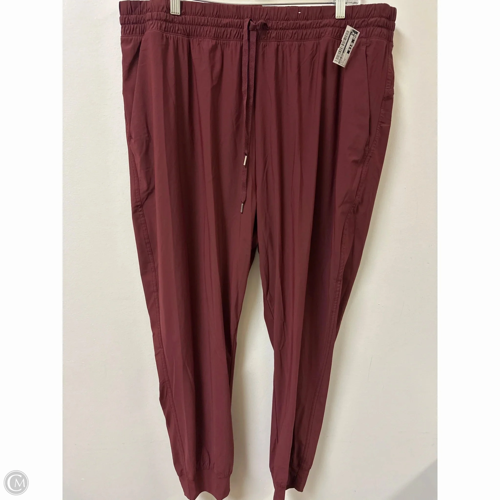 Athletic Pants By Old Navy In Red, Size: 1x Casual Style Contrast Trim