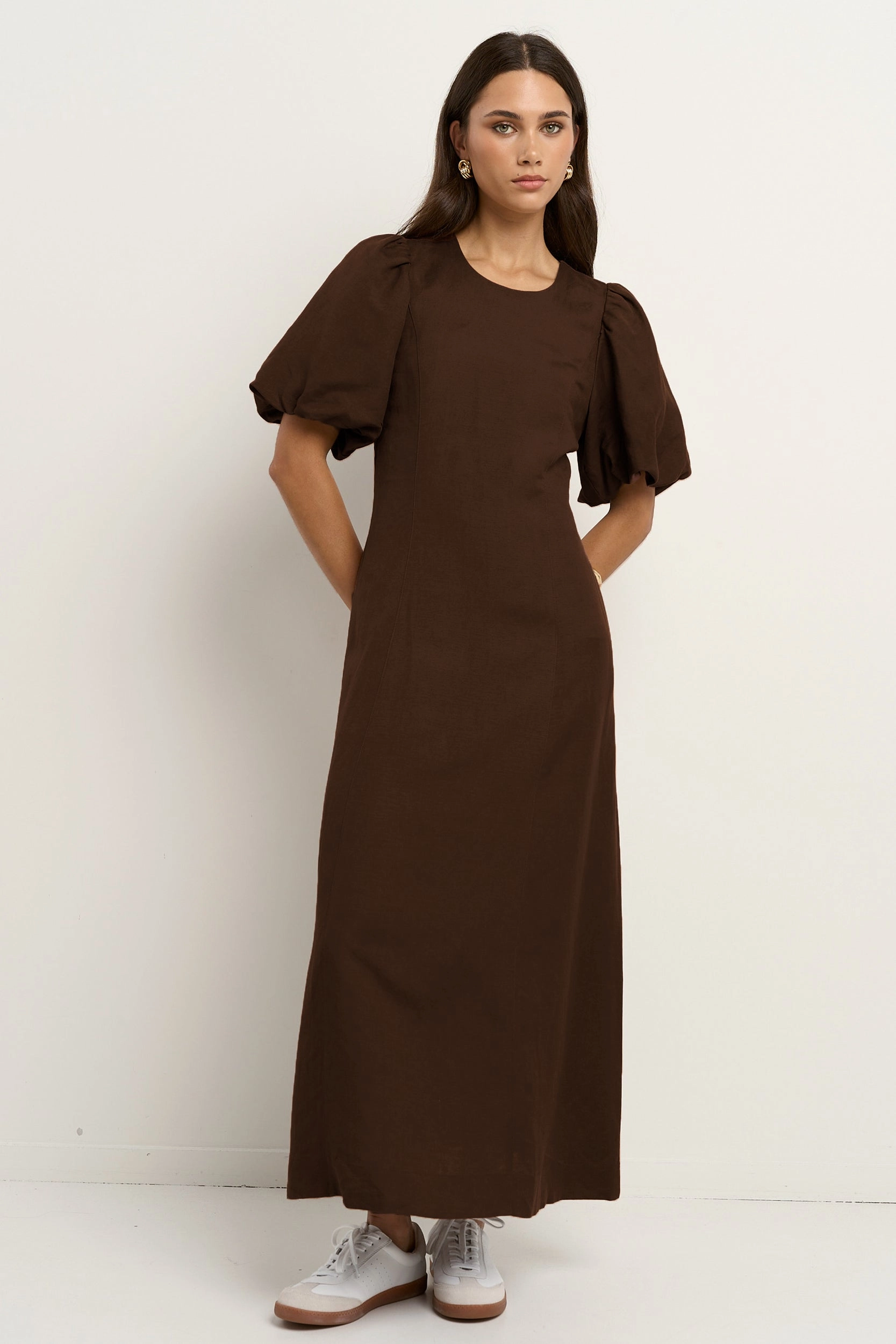Indulgent Chocolate Puff Sleeve Relaxed Midi Dress Soft Contour