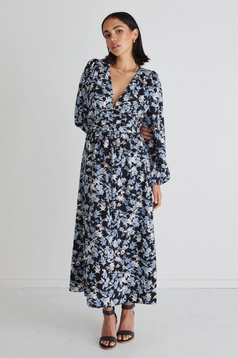 Better Than Ever Large Blue Floral Puff Sleeve Tiered Maxi Dress Wardrobe-Staple Back-Pocket