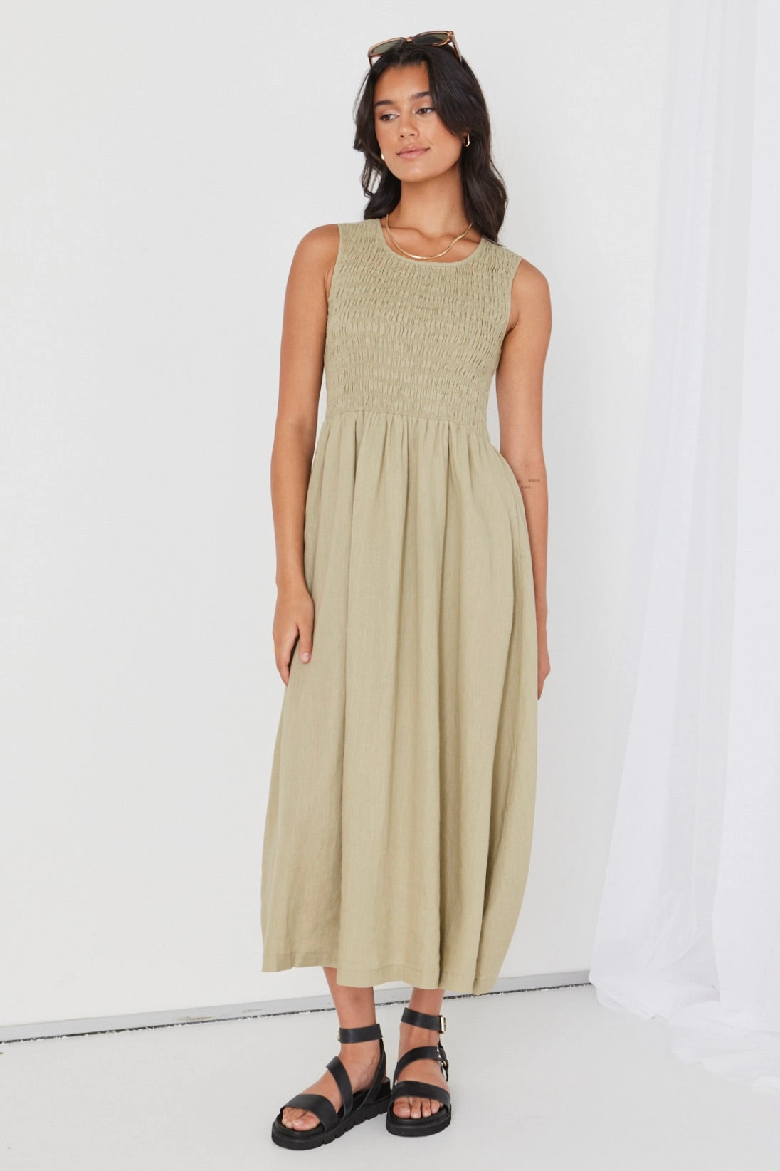 Texture Style Fashionable Style Bryar Light Khaki Linen Sleeveless Shirred Bodice Midi Dress
