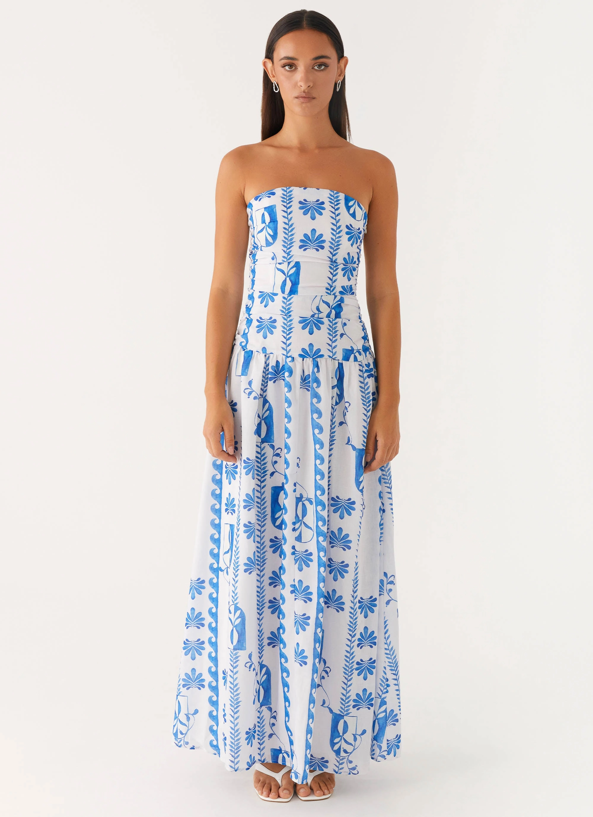 Carmel Maxi Dress - Floral Wave Chic Mom Versatile and Comfortable