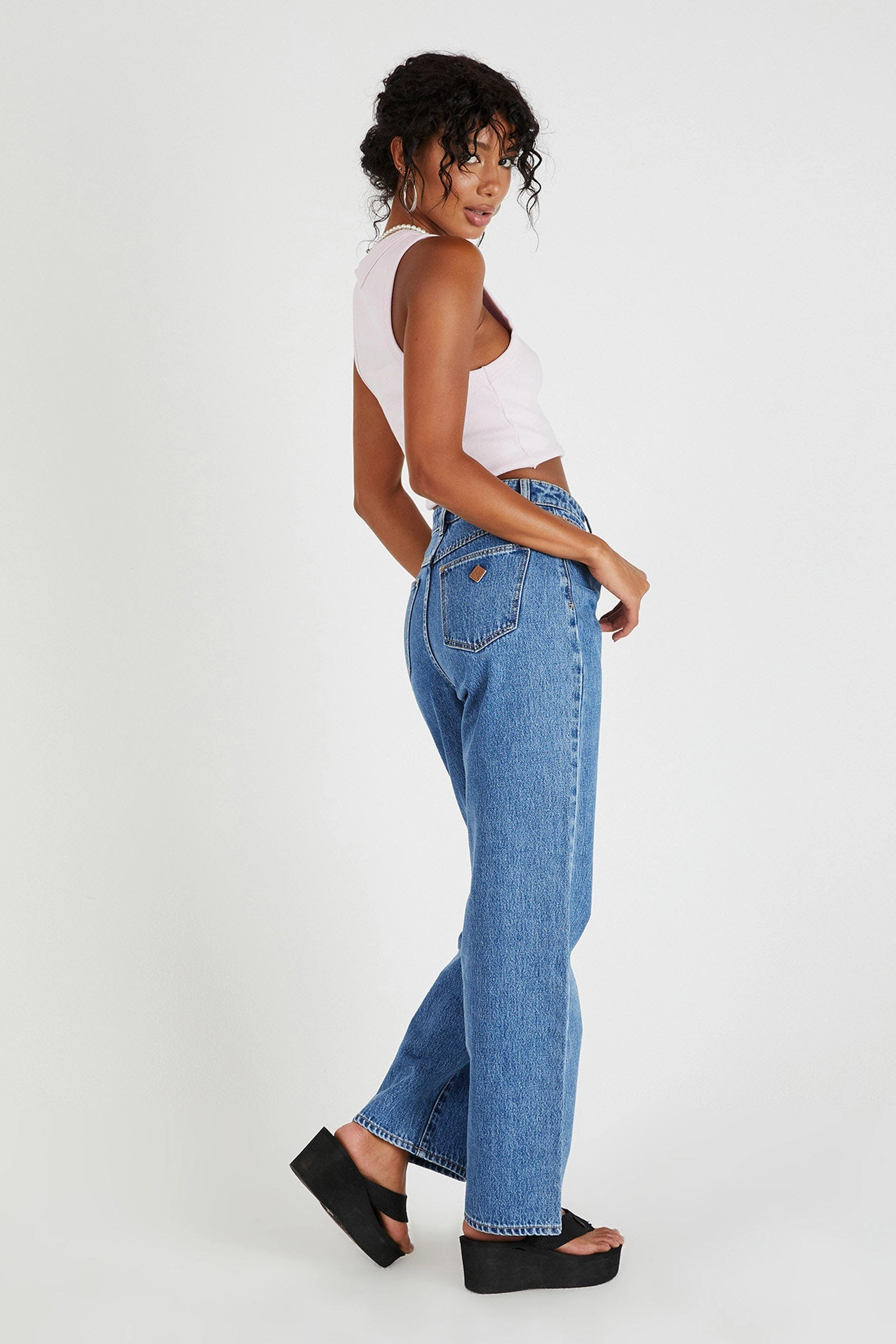 Carrie Vintage Blue Mid Daria Denim Jean No Sagging