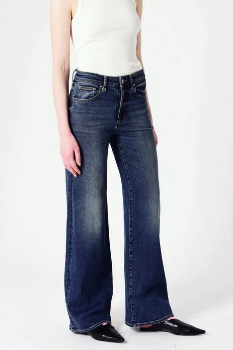 Eva Check In Vintage Indigo Mid Rise Wide Jean Zip-off legs Comfy Feel