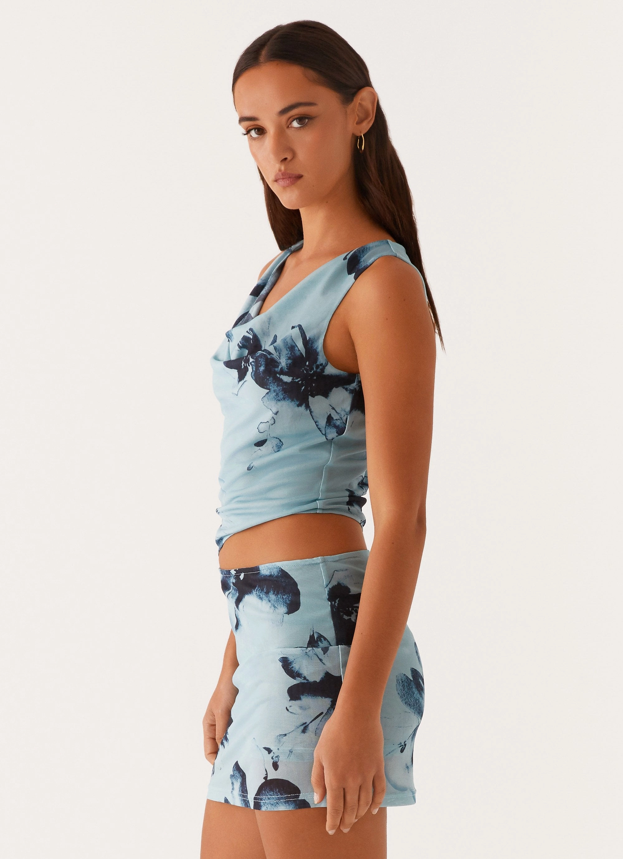 Lightweight Fabric Modern Waist Design Nicola Mini Dress - Blue Black Floral