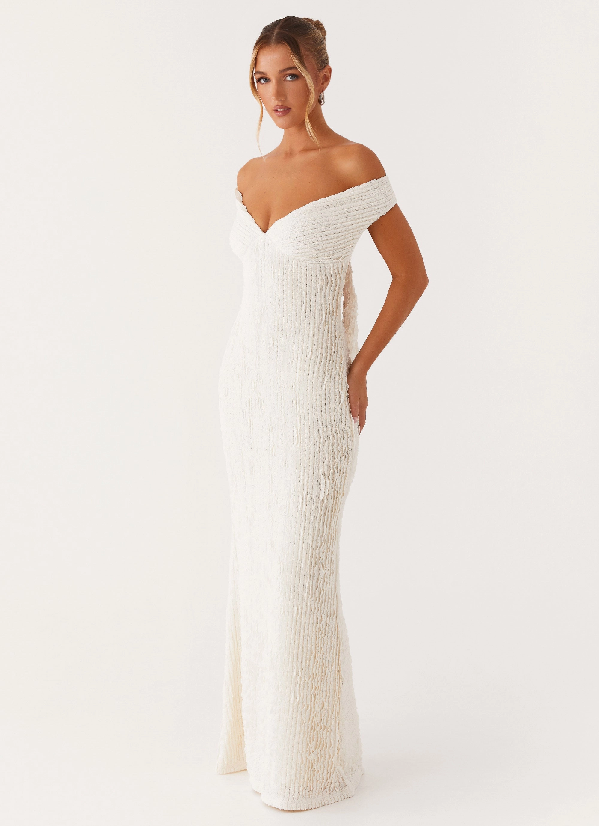 Chantelle Maxi Dress - Ivory Effortless Touch Trend Appeal