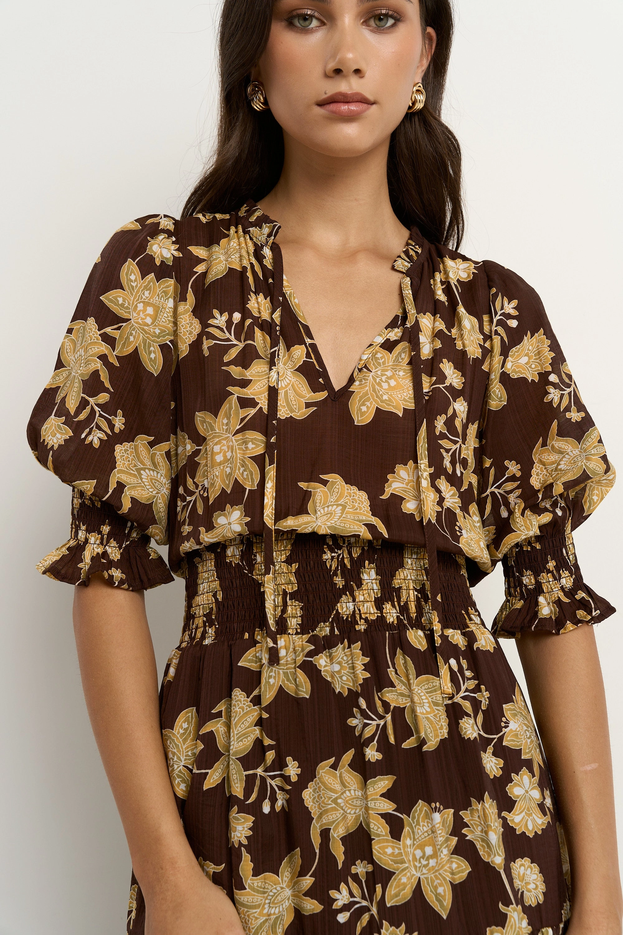 french chic Charlie Chocolate Khaki Floral SS V Neck Tiered Midi Dress