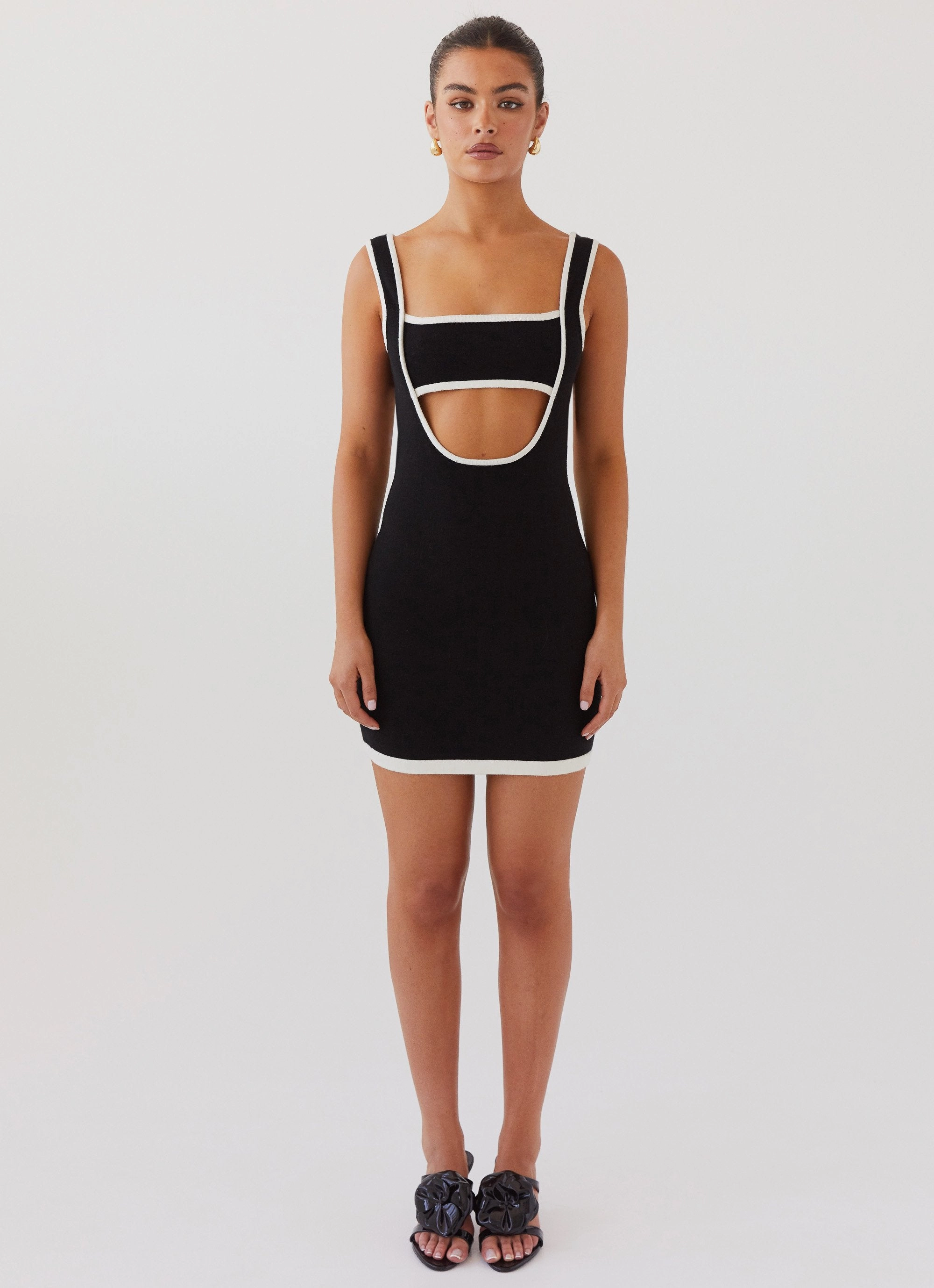 Lost In Paris Knit Mini Dress - Black Sleek Vibe