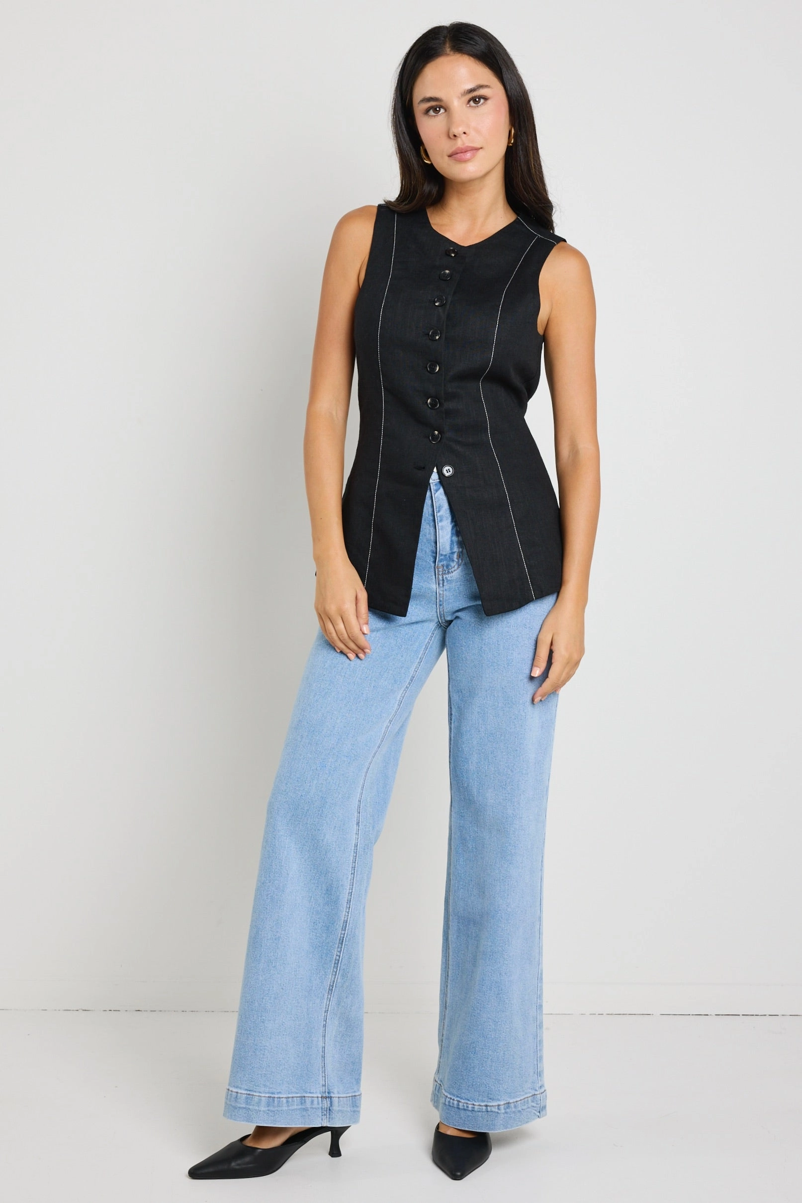 Anti Odor Technology WaterResistant Shell Polarity Black Ramie Crew Neck Fitted Vest