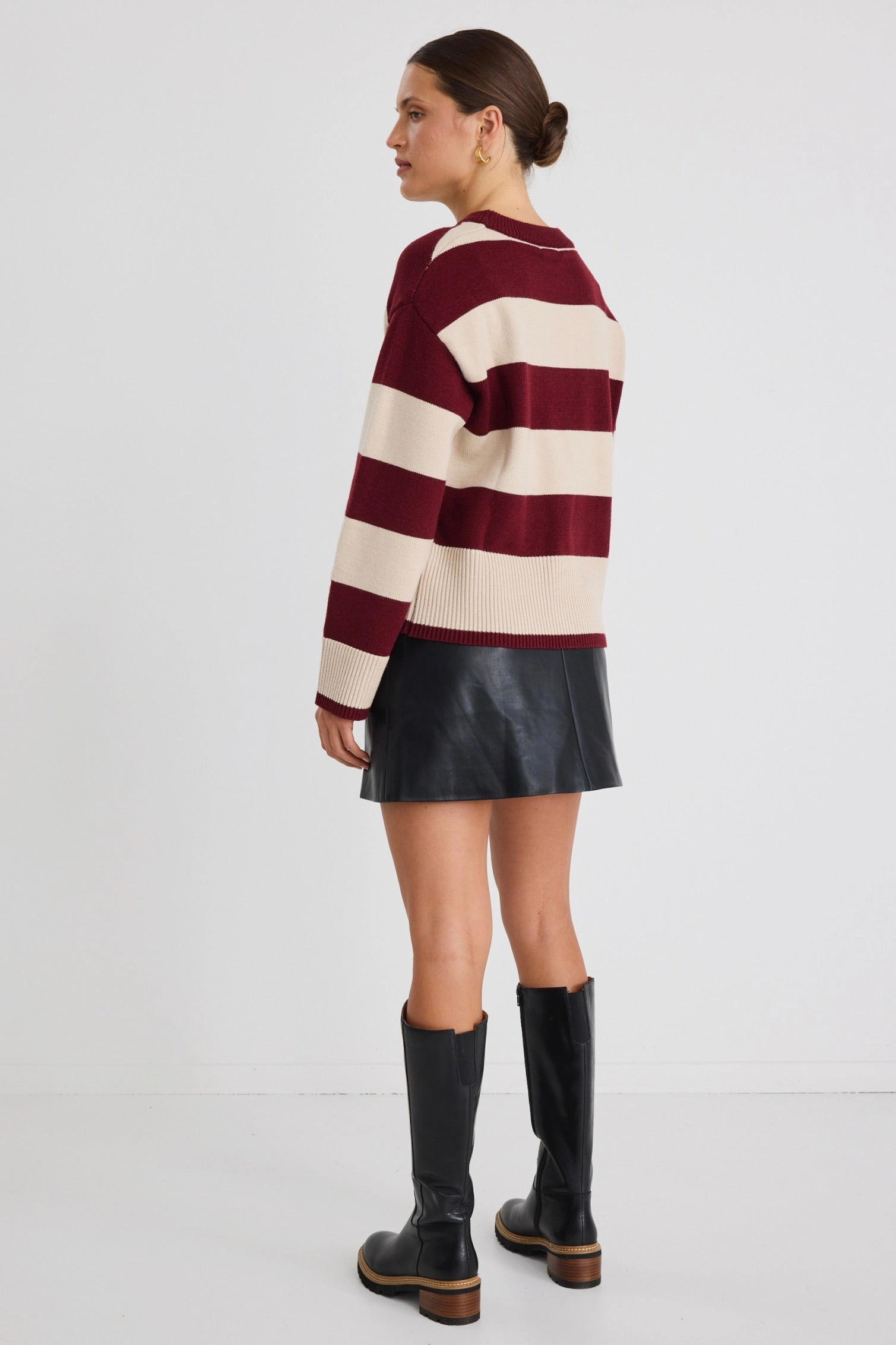 Light Outfit Synergy Black PU Leather Mini Skirt