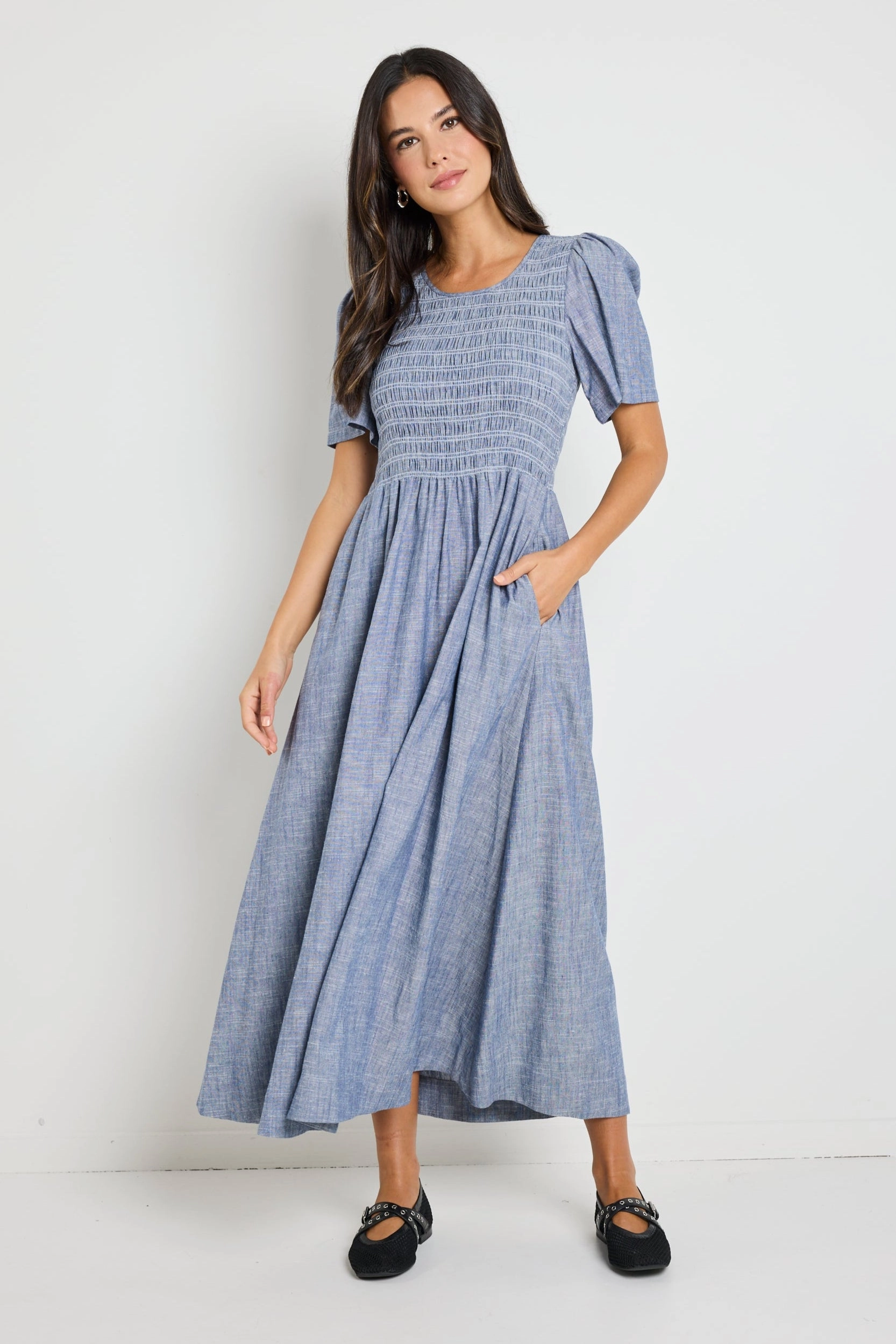 High Hemline Wren Chambray Blue SS Shirred Bodice Midi Dress