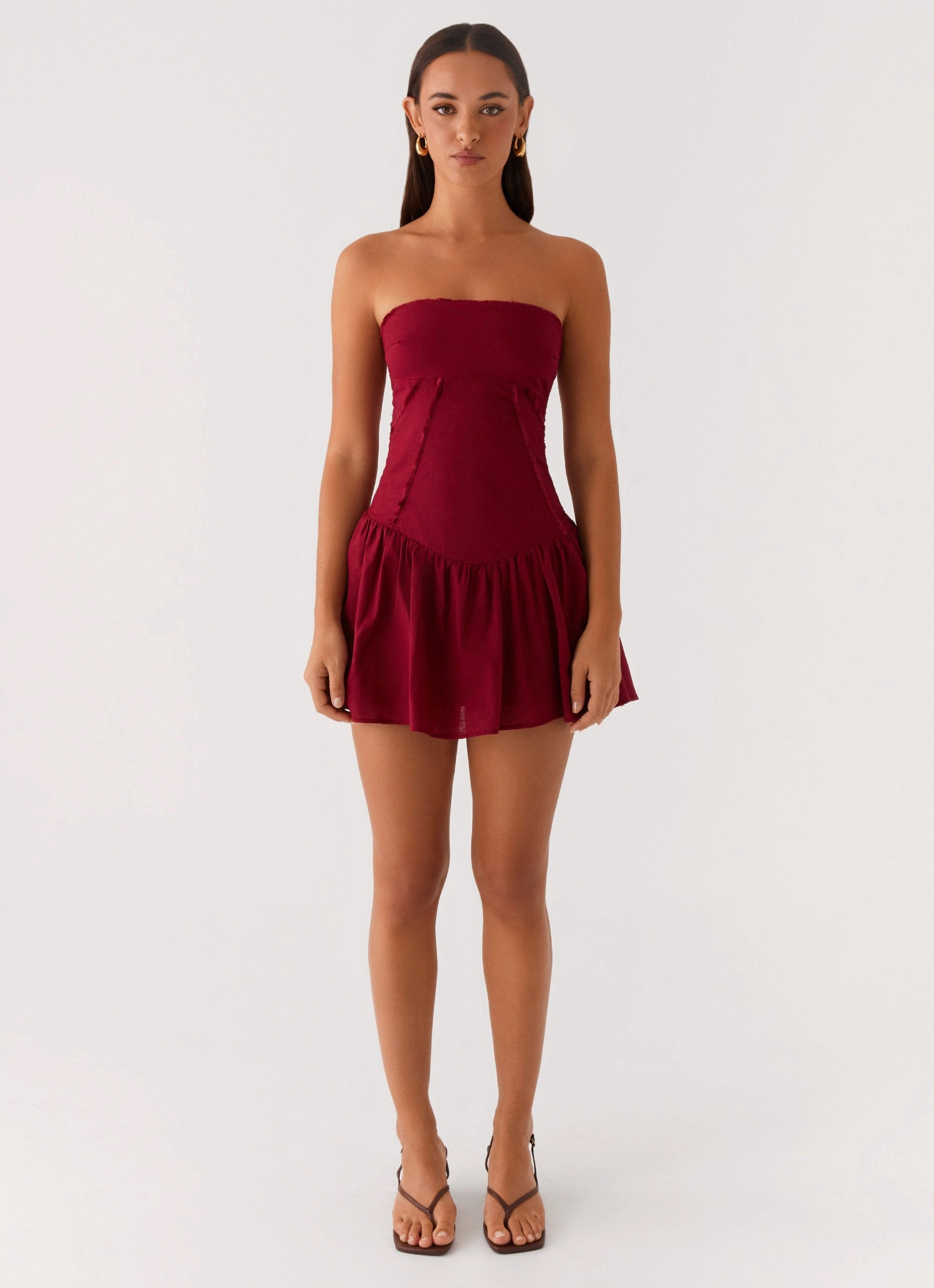 Larnie Linen Mini Dress - Deep Red Sharp Detail Natural Silhouette