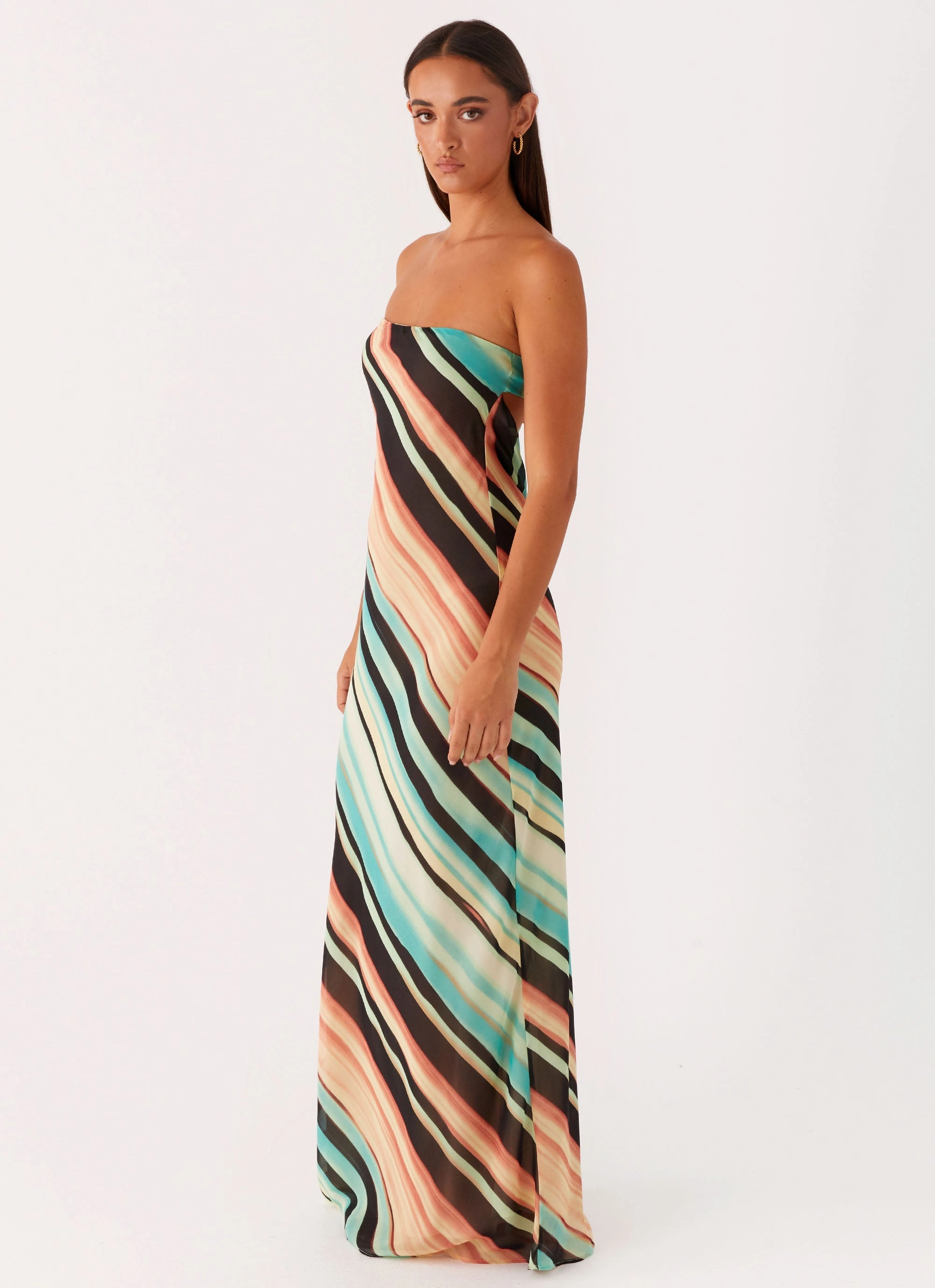 Cool Look Winter-Season Como Maxi Dress - Stripe