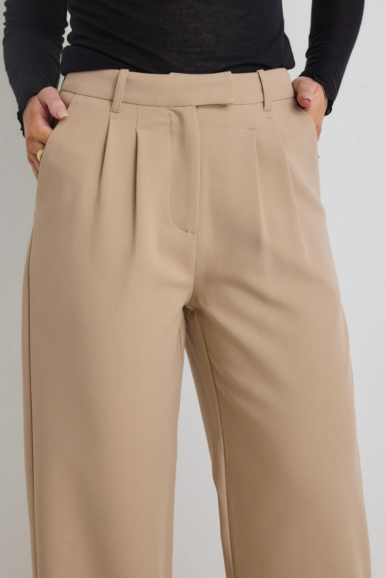Flexible Gusset Design Sister Camel Textured Wide Leg Pants