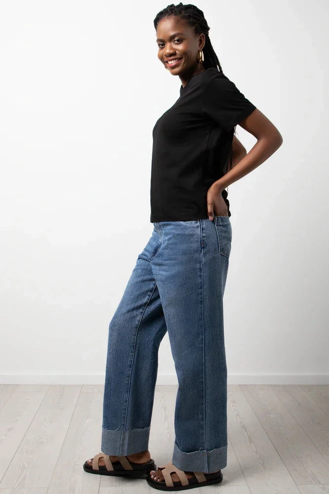 Crew Neck Short Sleeve Regular Fit T-Shirt Black TemperatureRegulating Fabric