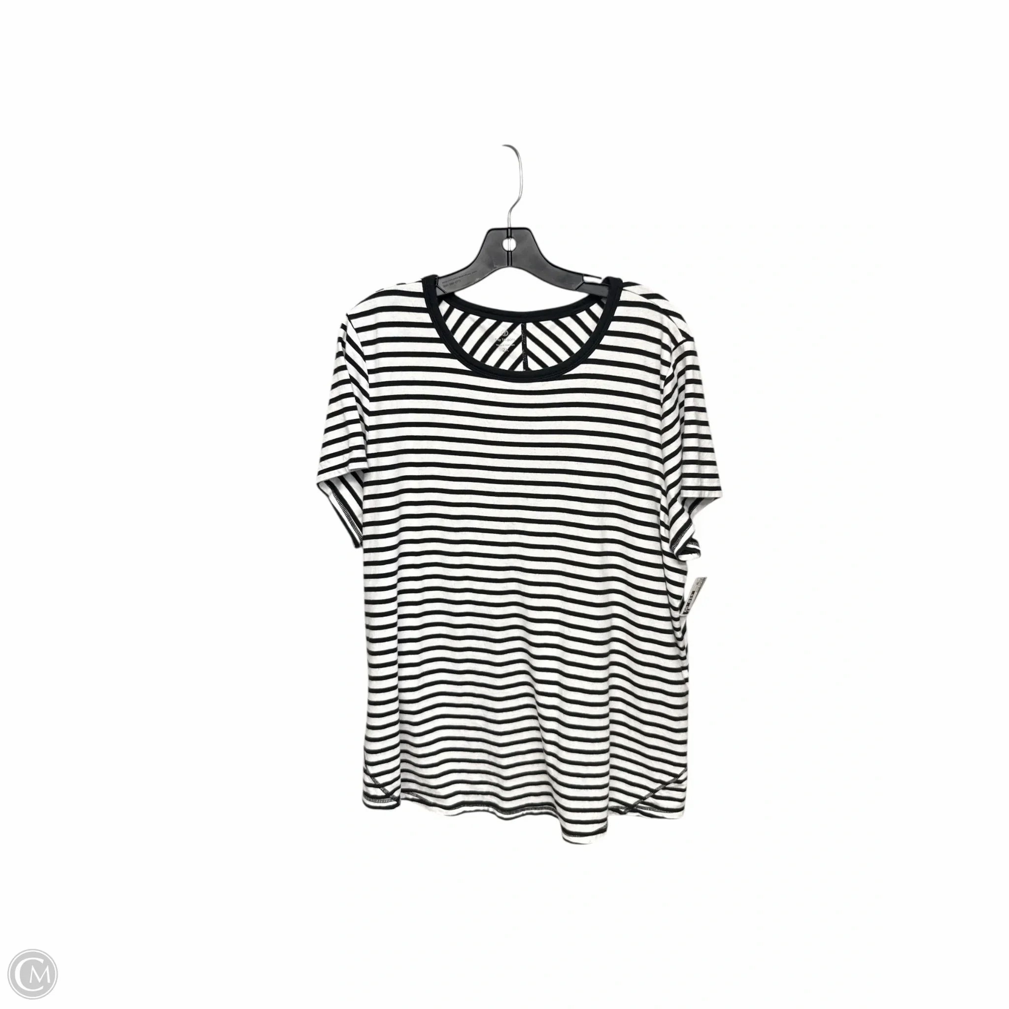 Ethically Sourced Materials Relaxed fit wear Top Short Sleeve Basic By Talbots In Black & White, Size: 2x