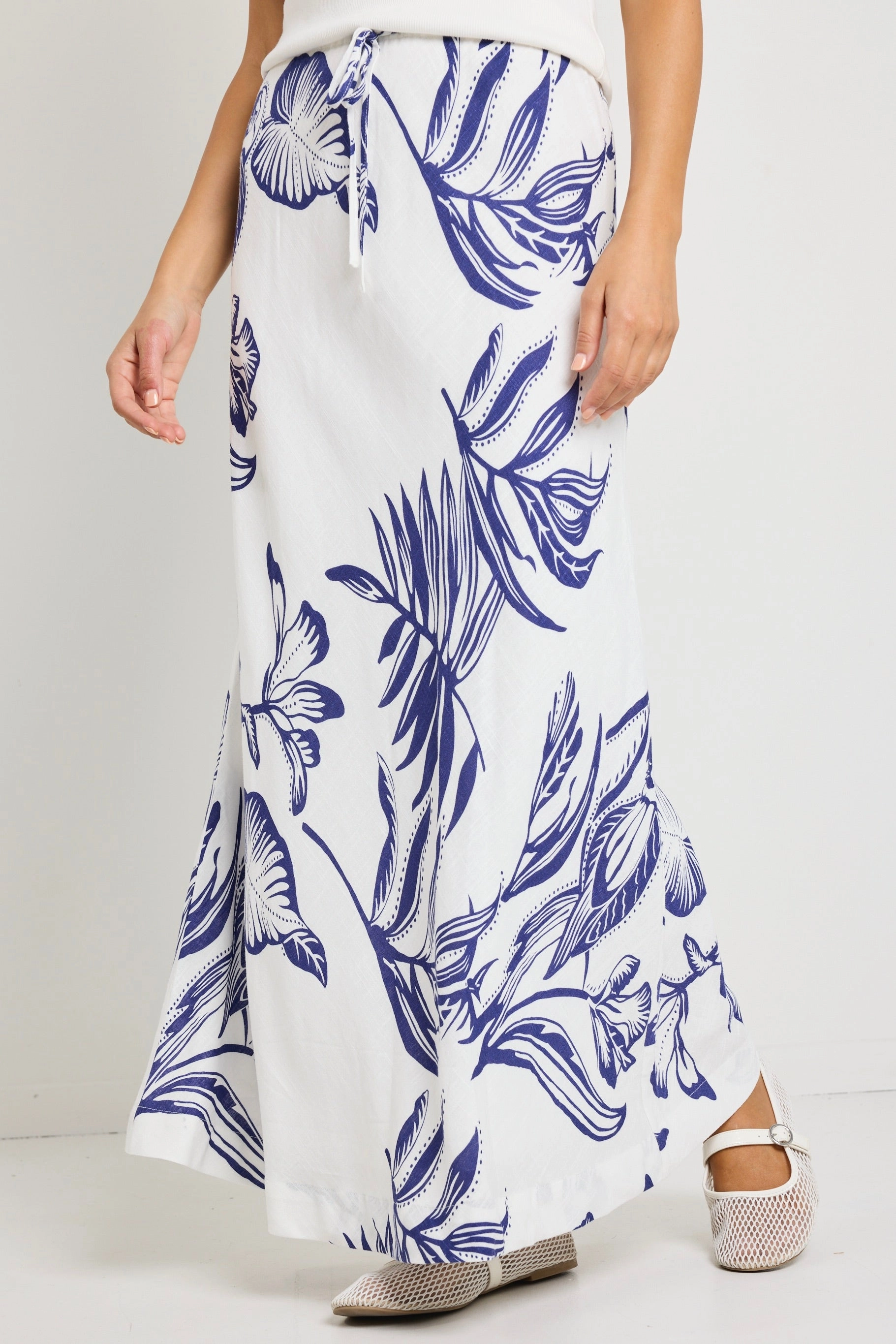 Draped Design Gentle Vibe Departure Navy Silhouette Tie Waist Bias Maxi Skirt
