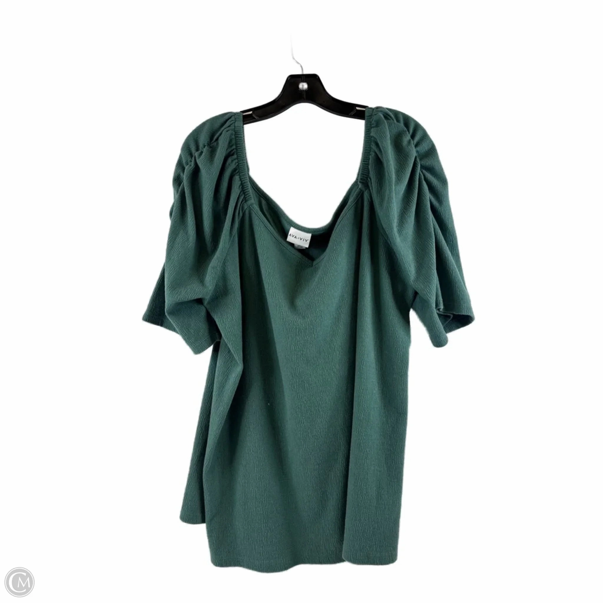 Relaxed Design Comfort and Fit Top Short Sleeve By Ava & Viv In Green, Size: 3x