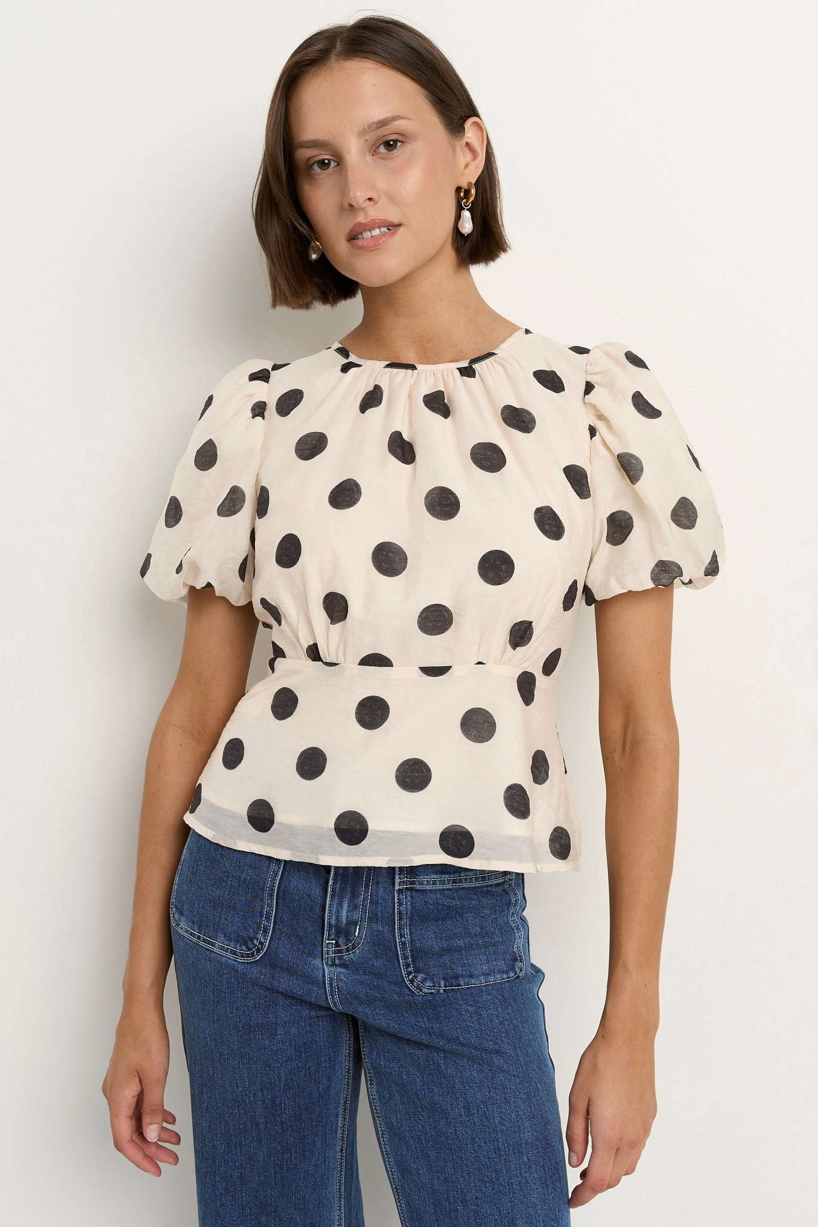 Finali Cream Black Polka Dot Puff Short Sleeve Top Contrast Stitch Detail LowMaintenanceFabric