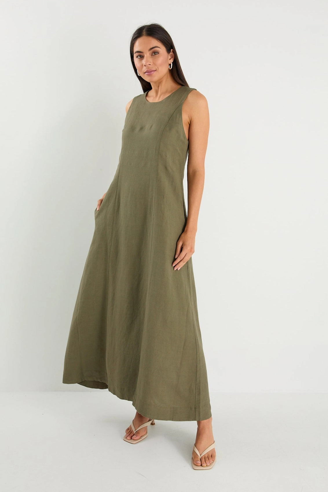 Easygoing Khaki Linen Blend Sleeveless Crew Neck Midi Dress Smart Glide Casual Tones