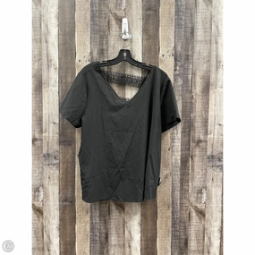 Sweat Absorbent Top Short Sleeve By Cmf In Black, Size: 1x