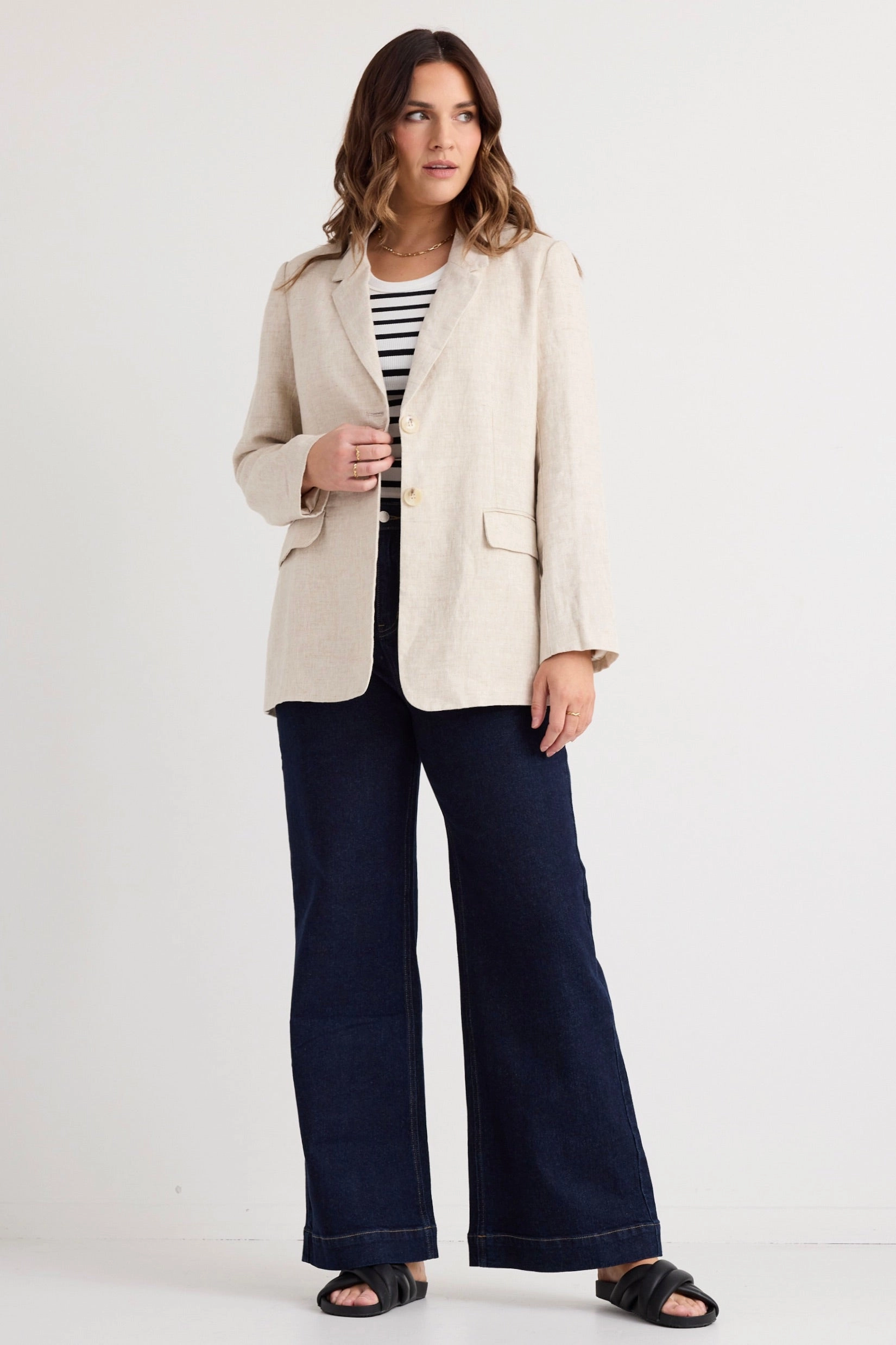Lightweight texture Aster Natural Linen Single Breasted Longline Blazer