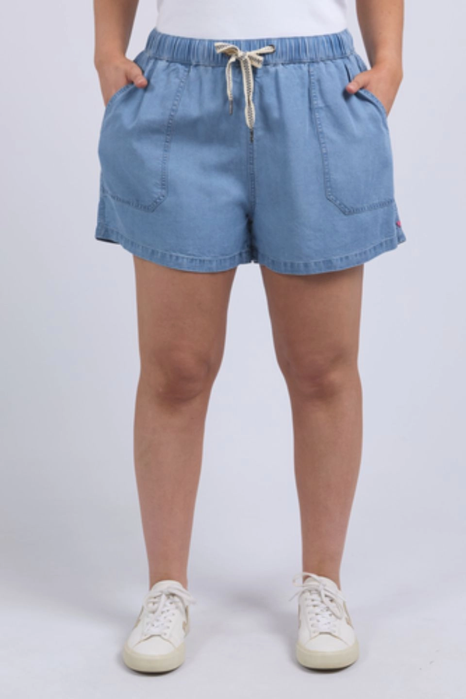 stretchy fabric Tight Fit Elliot Mid Blue Denim Chambray Tie Short