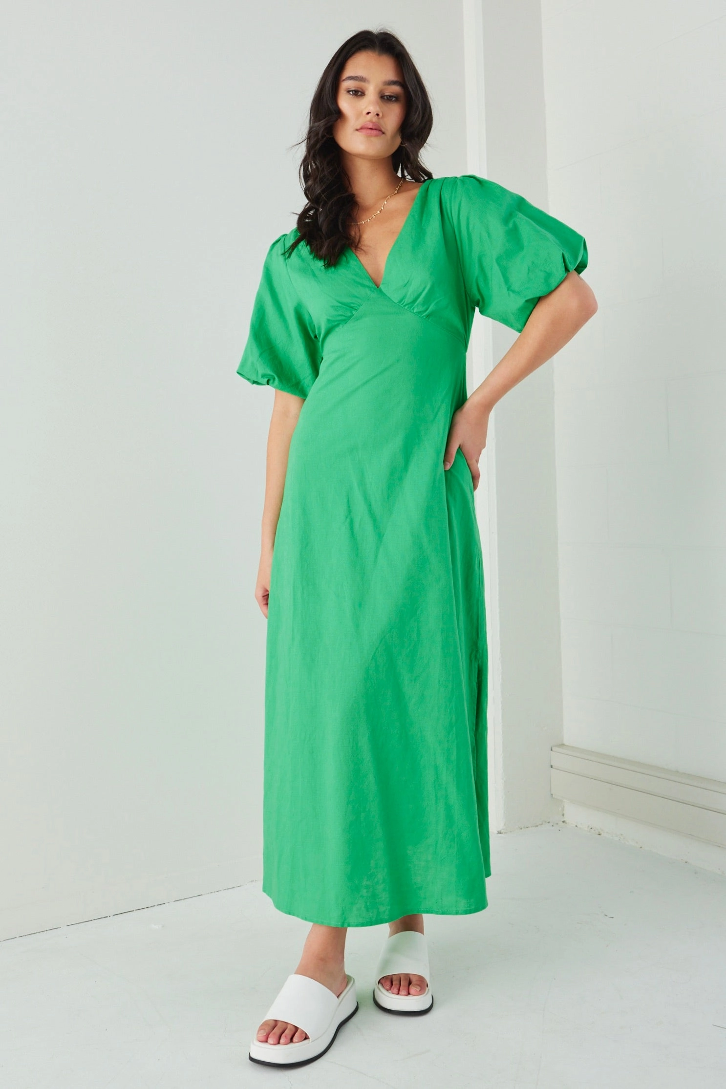 Easy Tones Simple Form Empire Meadow Green Linen Cotton Puff Sleeve Midi Dress