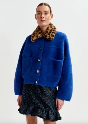 Active Wear Essentiel Antwerp Intention Jacket with Collar in Black Iris