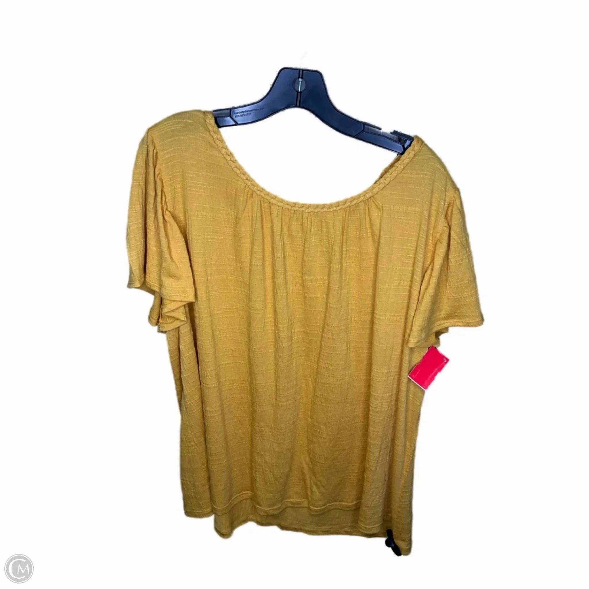 skinny but not tight Top Short Sleeve By Max Studio In Yellow, Size: 1x