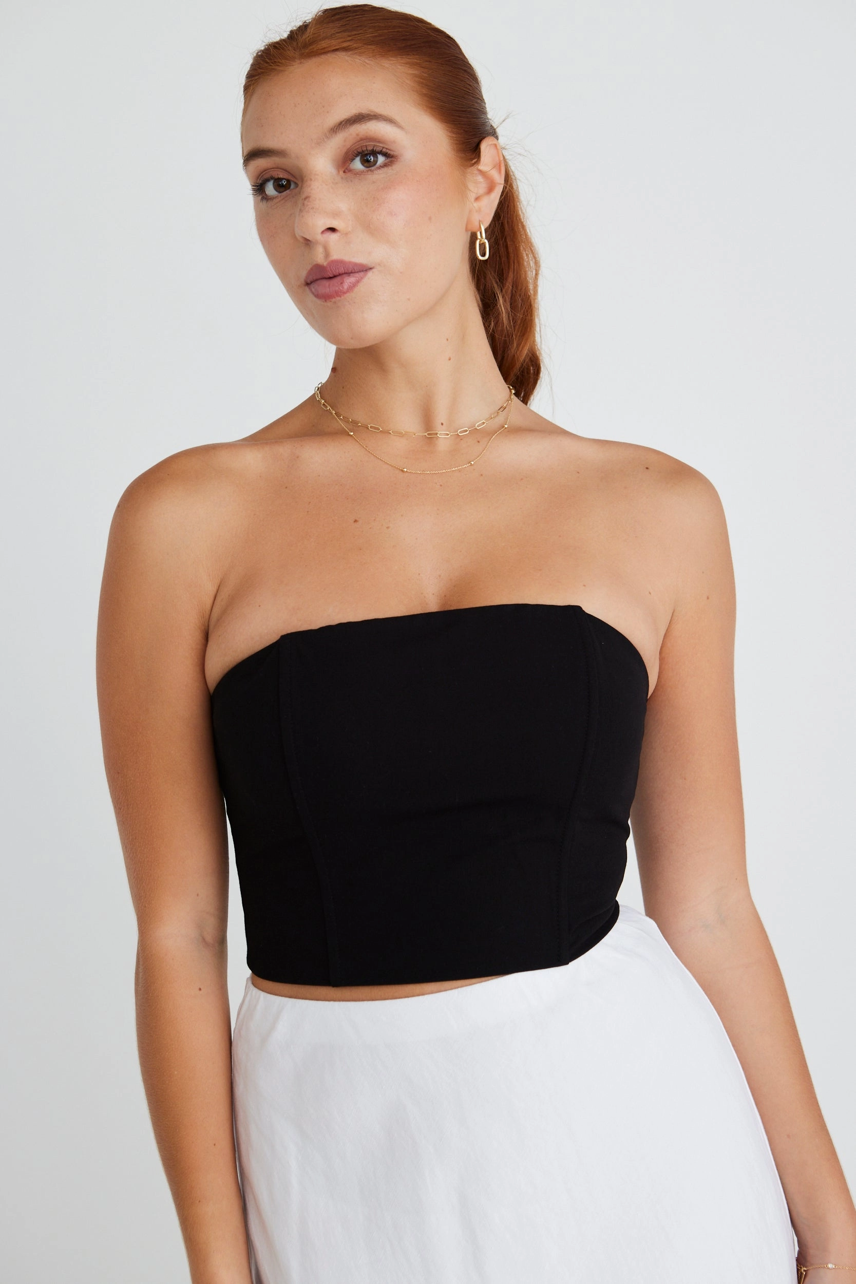 Smooth Interior Lining Yarn Dyed Fabric Facade Black Crepe Bustier Top