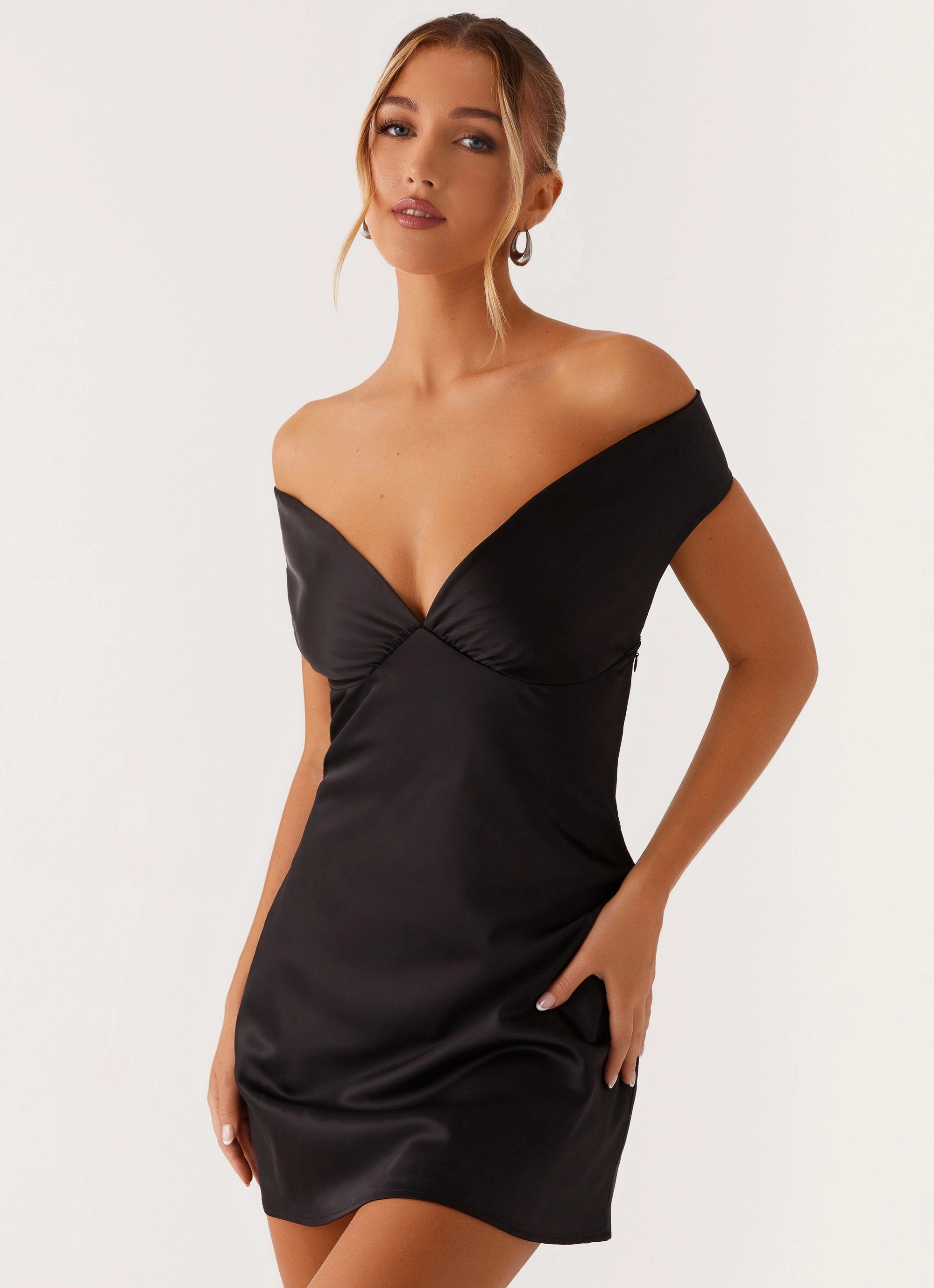 Vibrant evening gown Jenner Mini Dress - Black