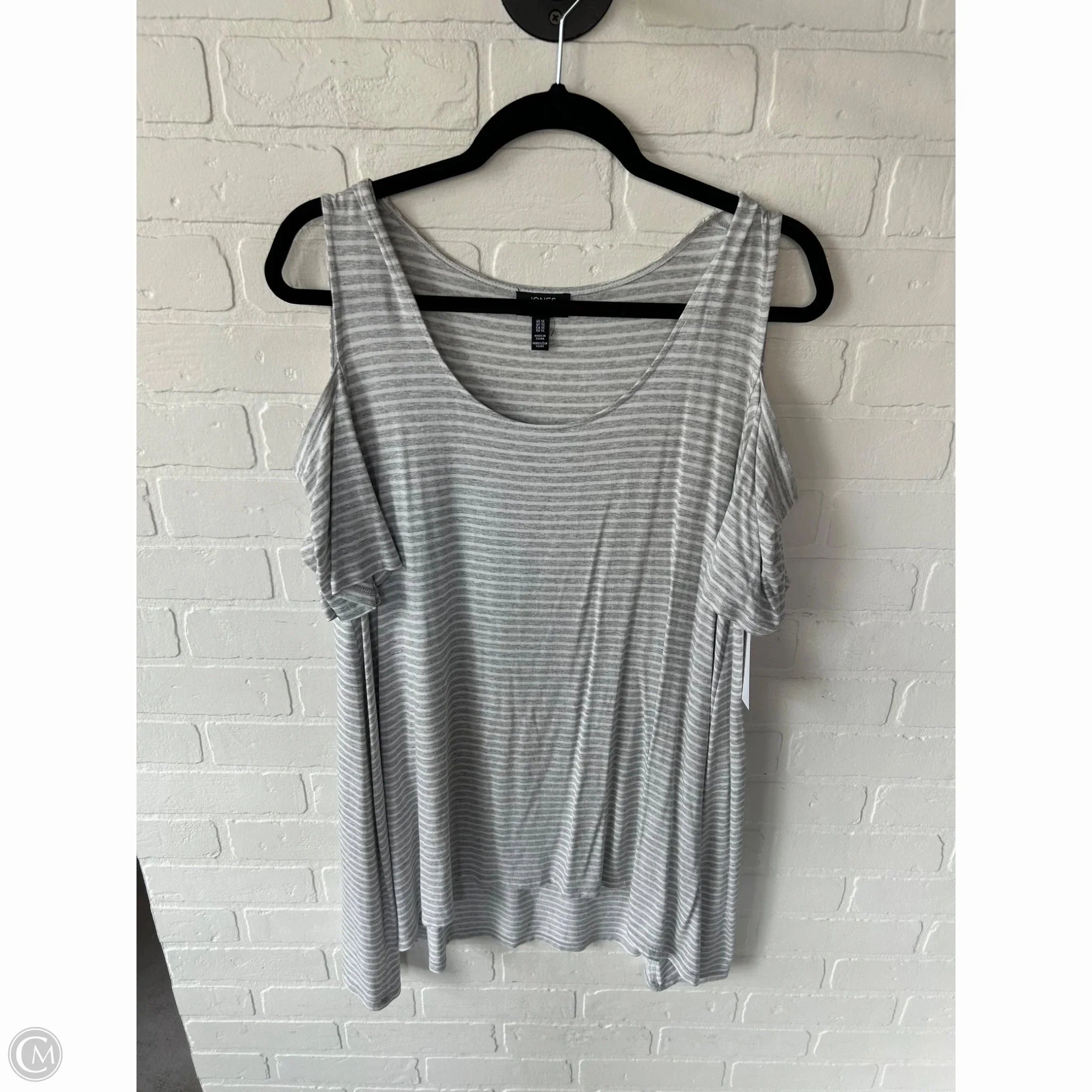 Simple Comfort light layering Top Short Sleeve By Jones New York In Grey & White, Size: 1x