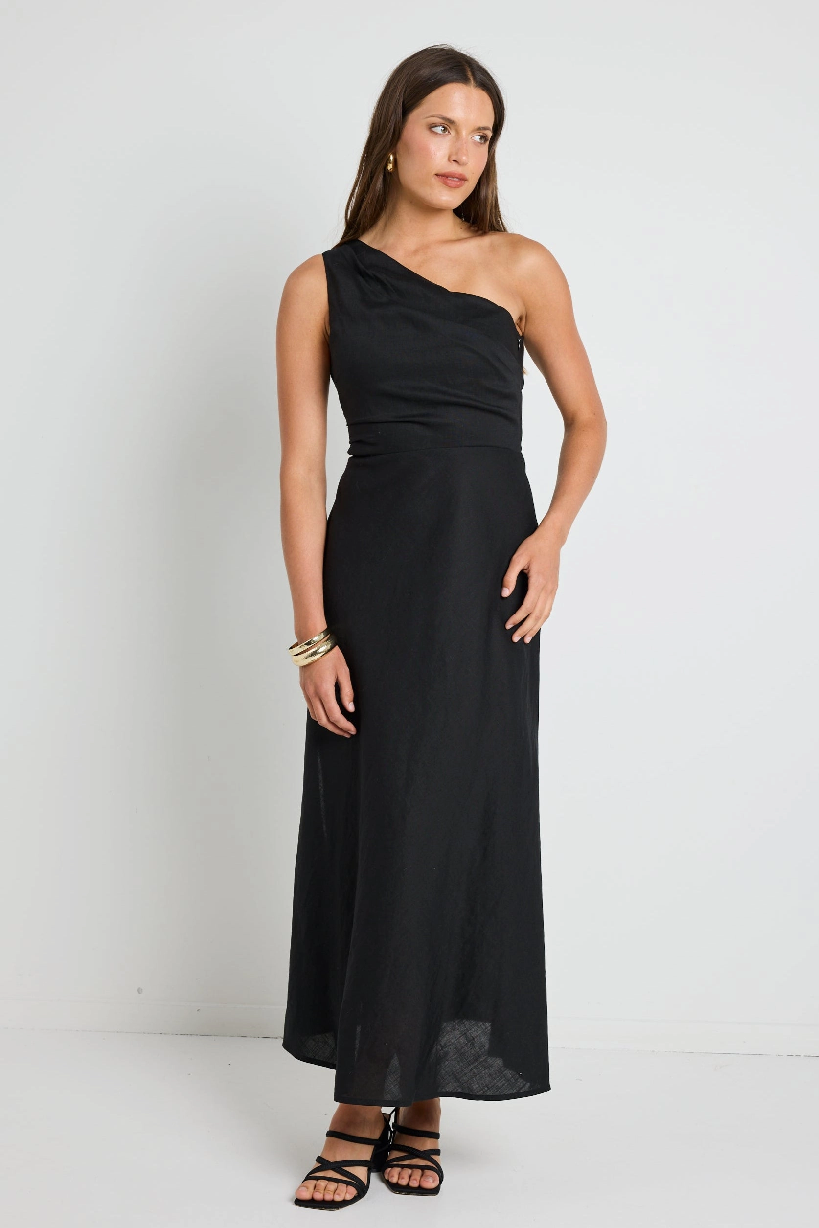 Flirt Black One Shoulder Tuck Midi Dress sweet moment