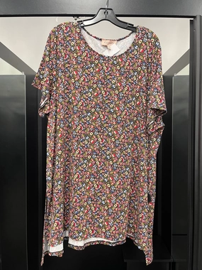 Floral Top Short Sleeve Philosophy NWT, Size 3x Classic Trend Look