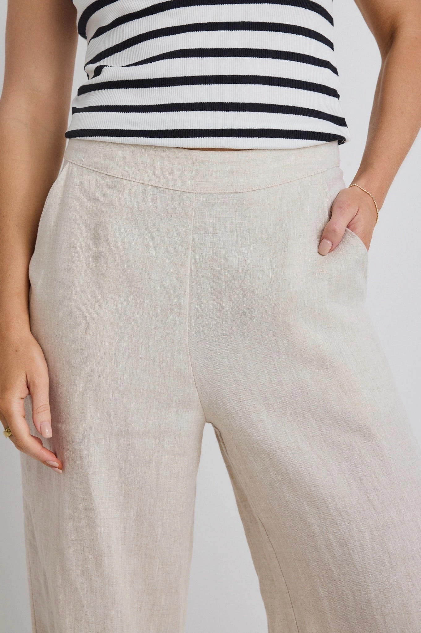 Chilly Day Wear Modern Comfort Freedom Natural Linen Zip Back Wide Leg Pant