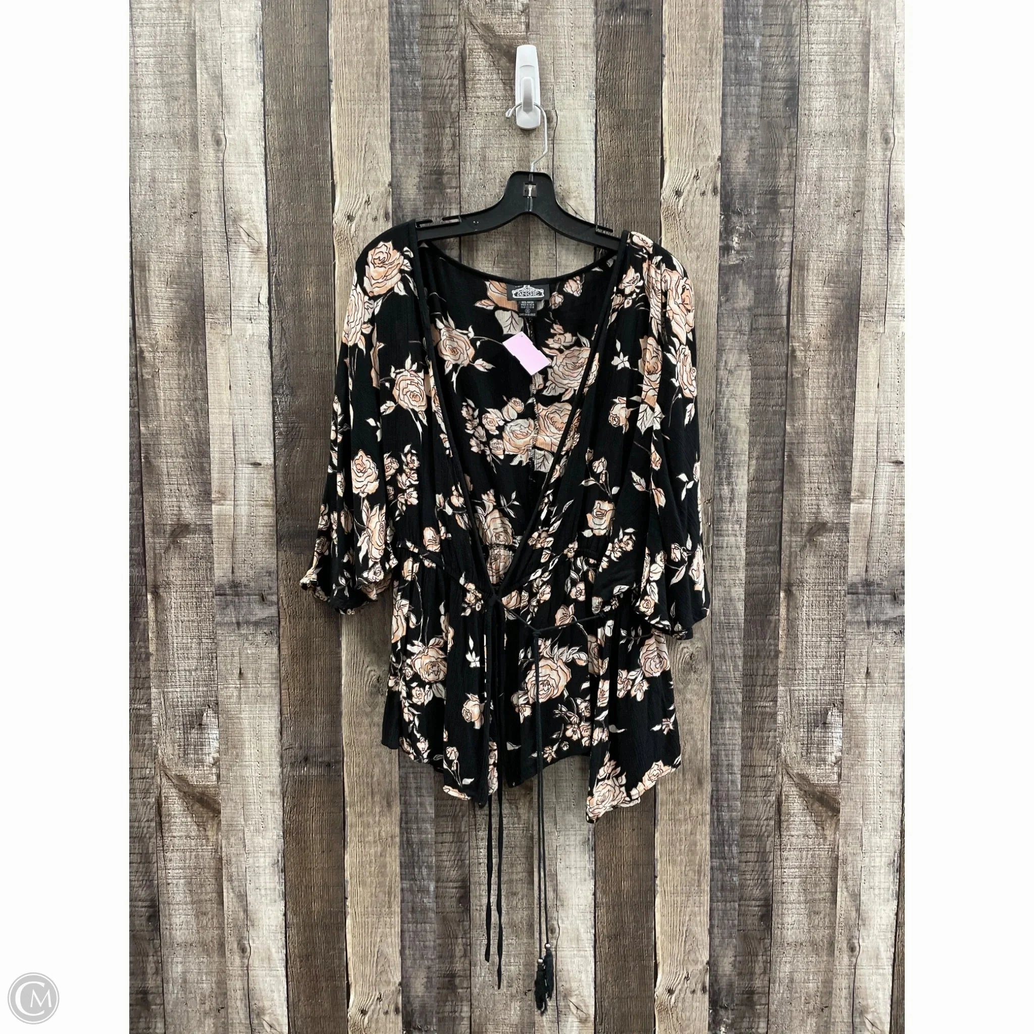 Top Short Sleeve By Angie In Multi-colored, Size: 1x Effortless Look