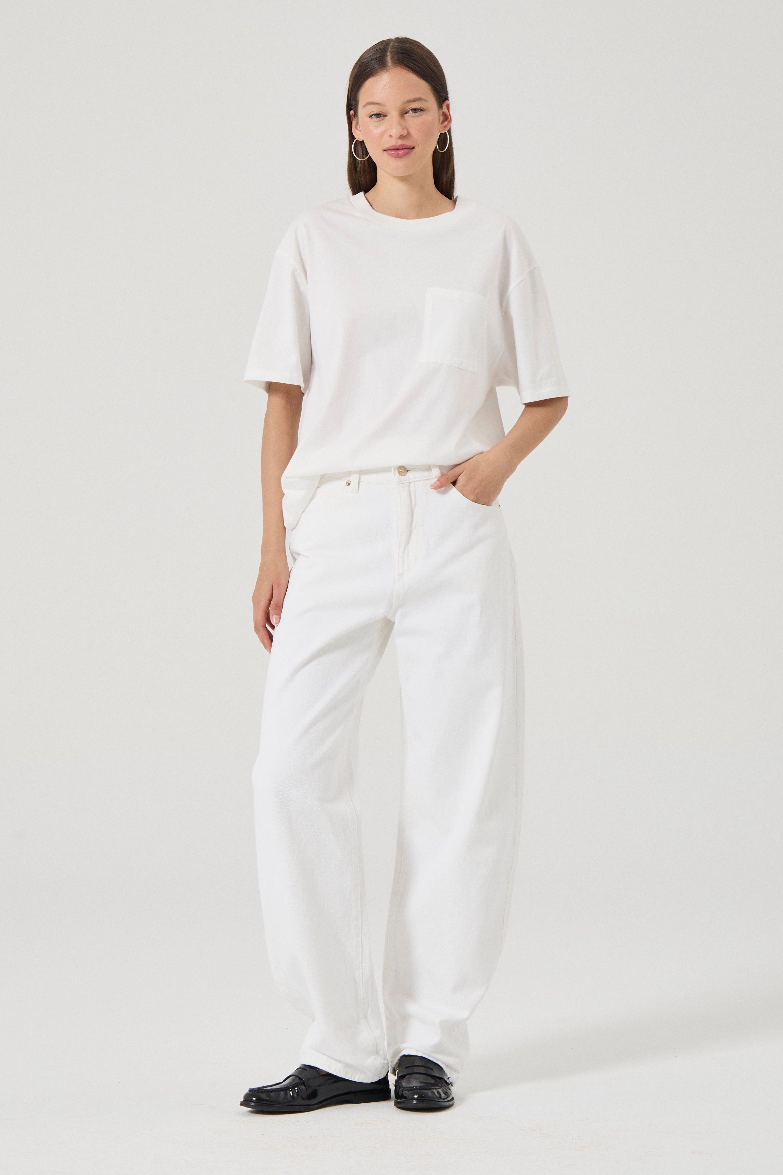 Arc White Gold Barrel Jean Stretchable Fabric Thermal regulation