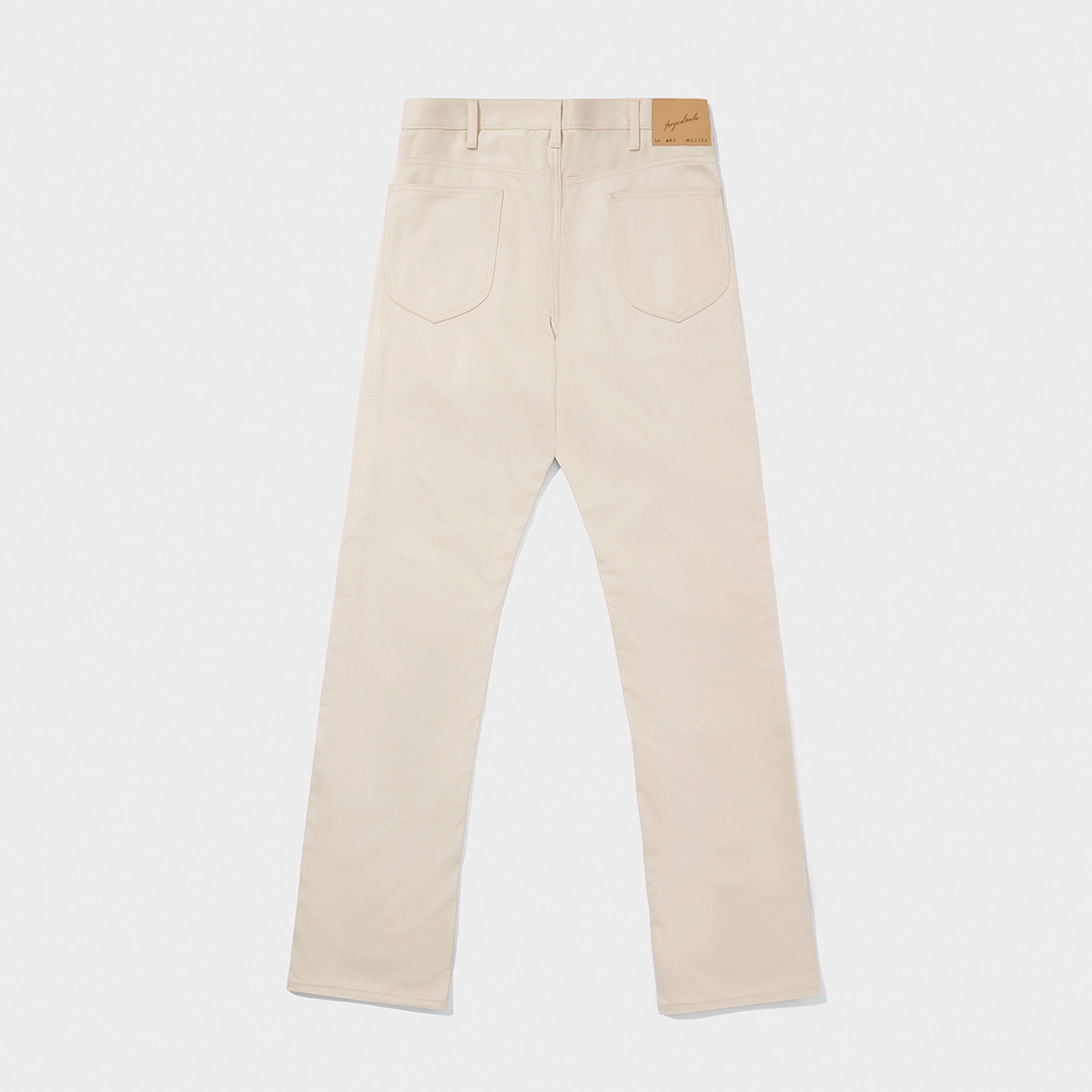 493 Cowboy Jeans Cream Elegant Travel Outfit Minimalist Style Neutral Outfit