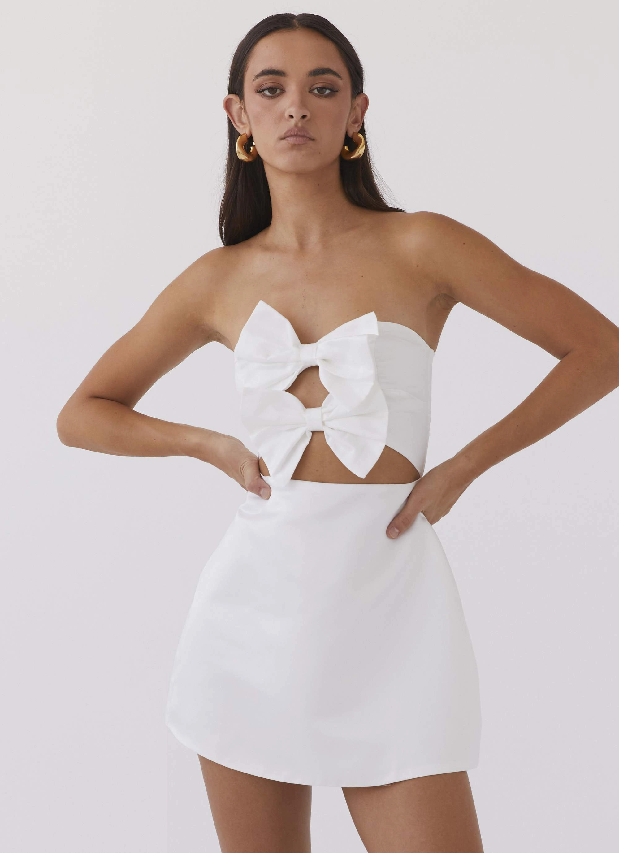 Simple Chic Girl Crush Bow Mini Dress - White