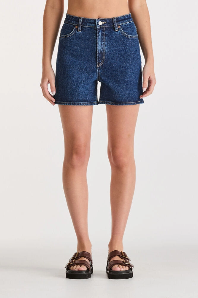 Slim Comfort Fit Girlfriend Endless Indigo Denim Short