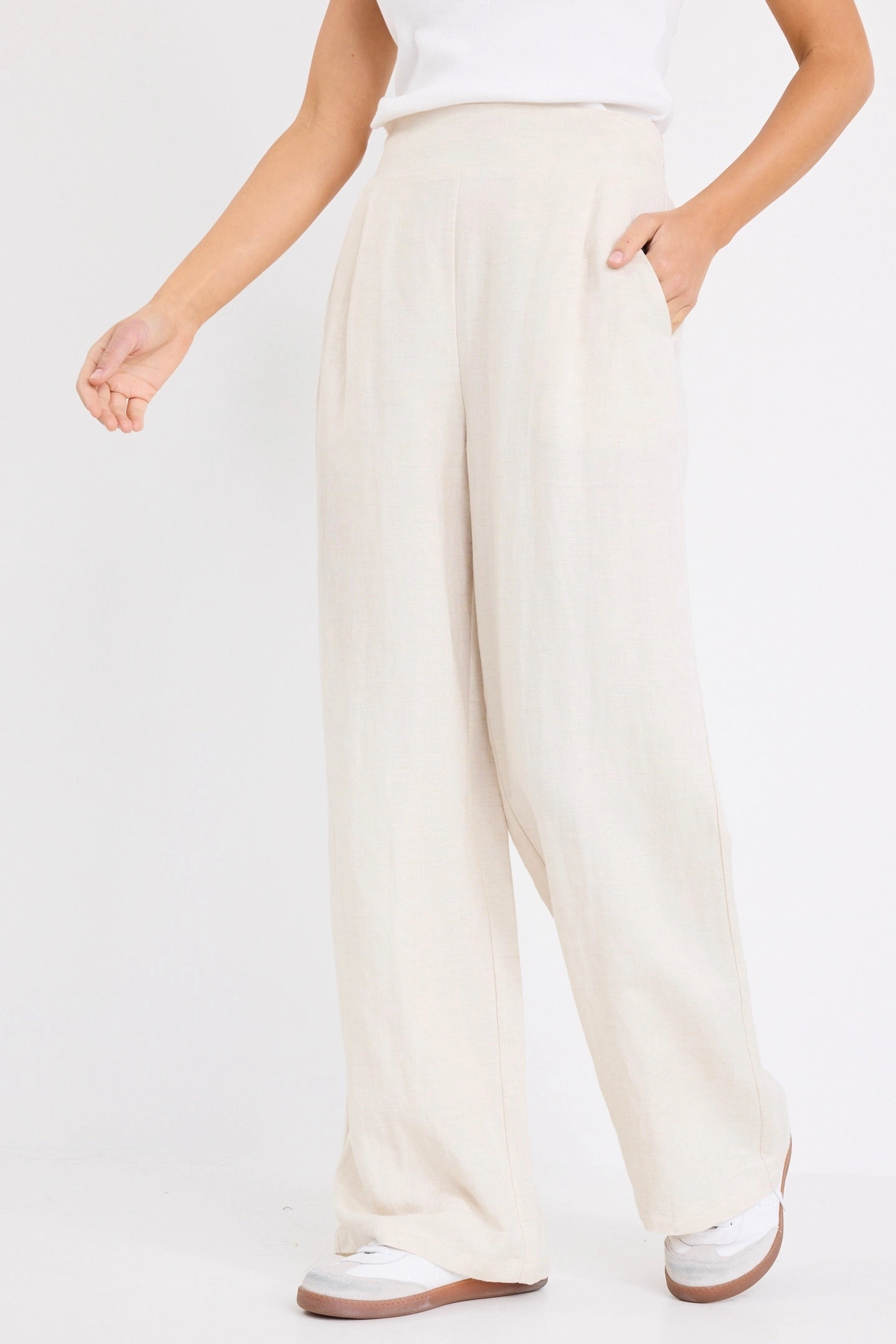 Sleek Design Guardian Natural Linen Viscose Elastic Back Pants